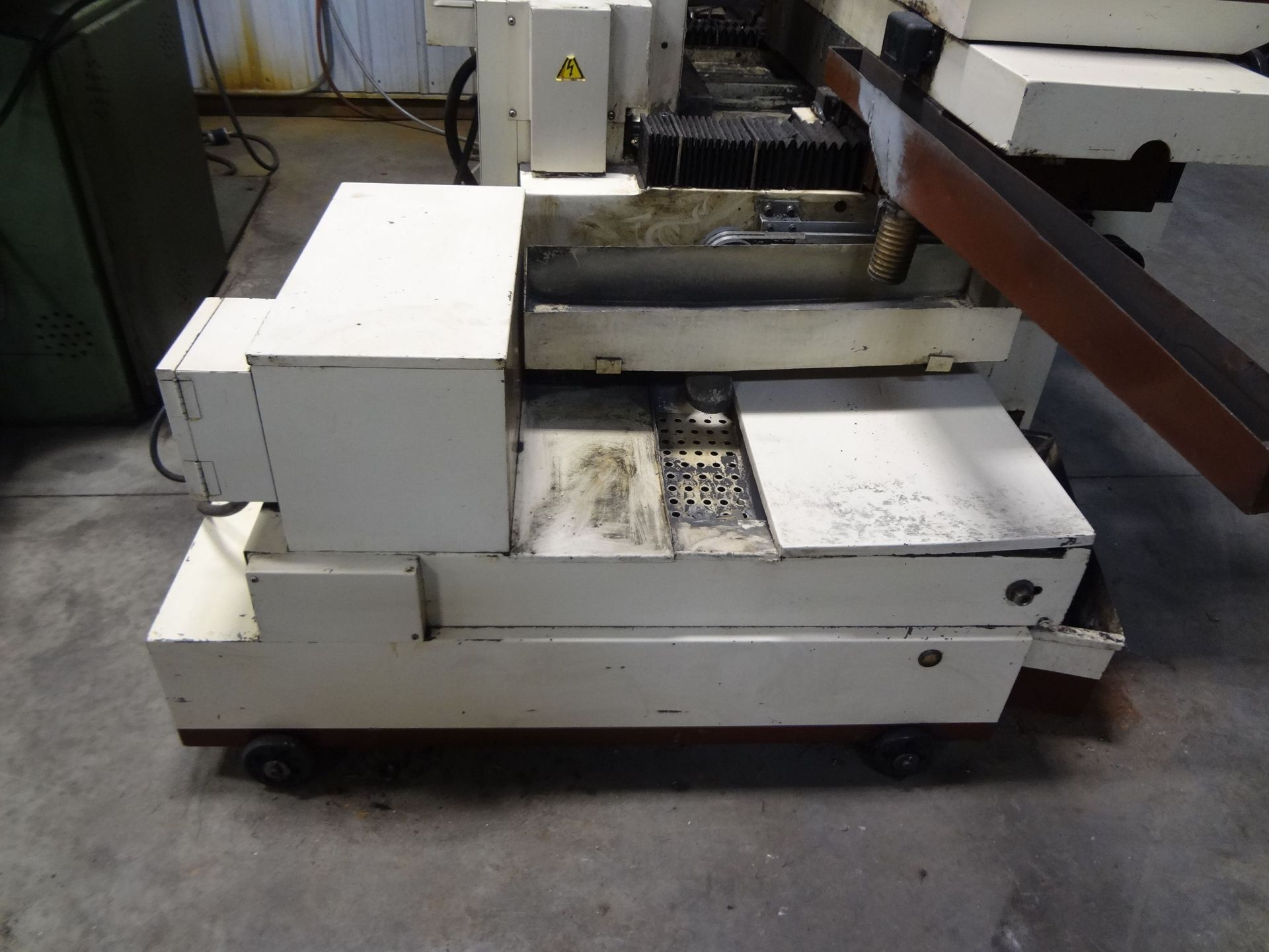 12" X 36" CHEVALIER MODEL FS6-1236AD HYDRUALIC SURFACE GRINDER; S/N F3827001, PB CONTROLS, - Image 10 of 11