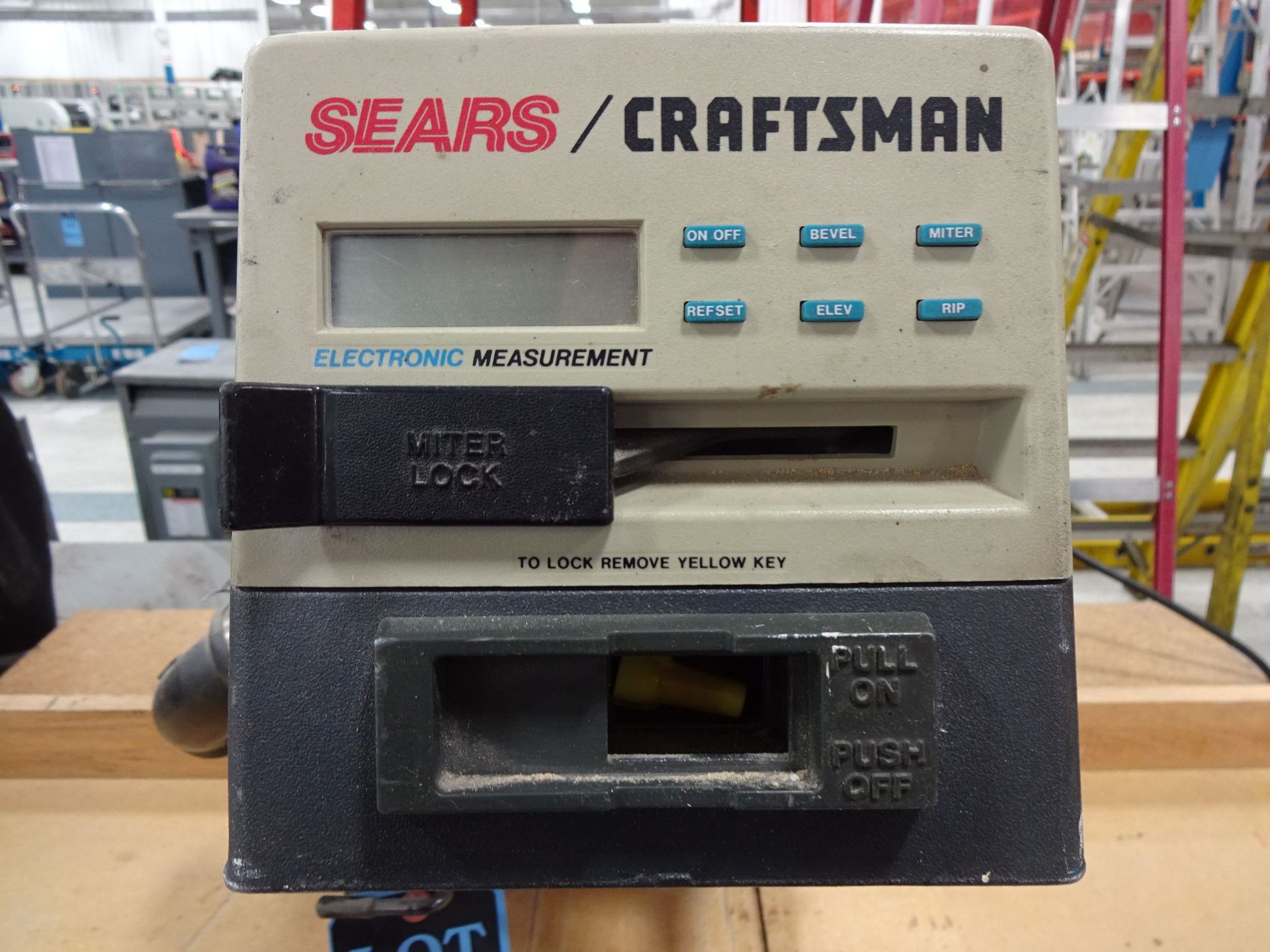 10" CRAFTSMAN MODEL 113.198410 ELECTRONIC RADIAL ARM SAW; S/N 6357.M0335 - Image 3 of 4