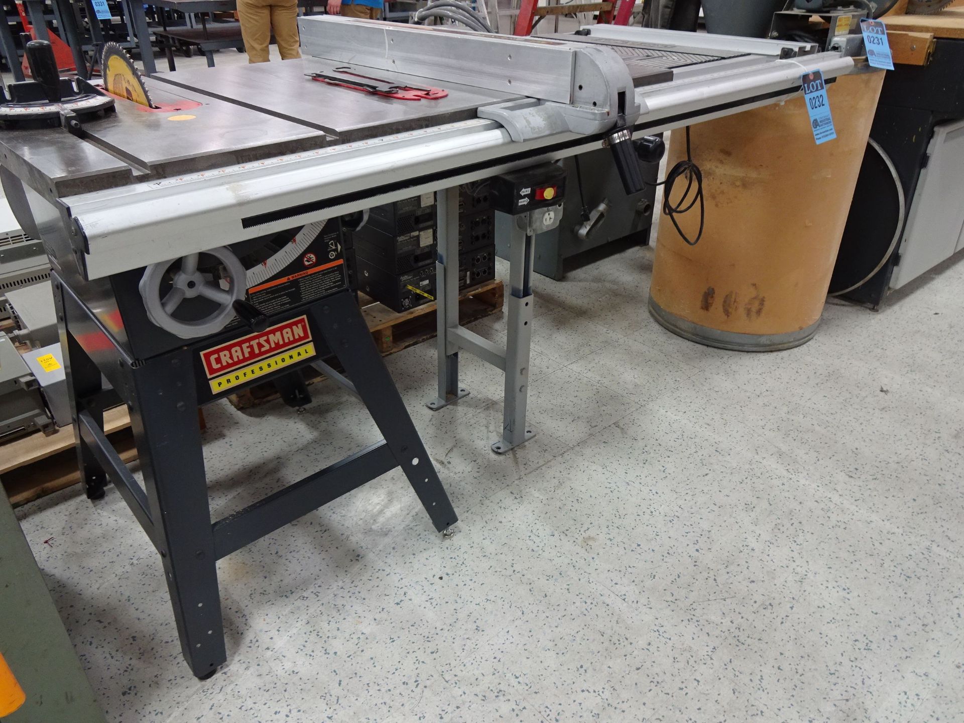 10" CRAFTSMAN MODEL 315.228510 STATIONARY TABLE SAW; S/N P9179.10415 - Image 2 of 6