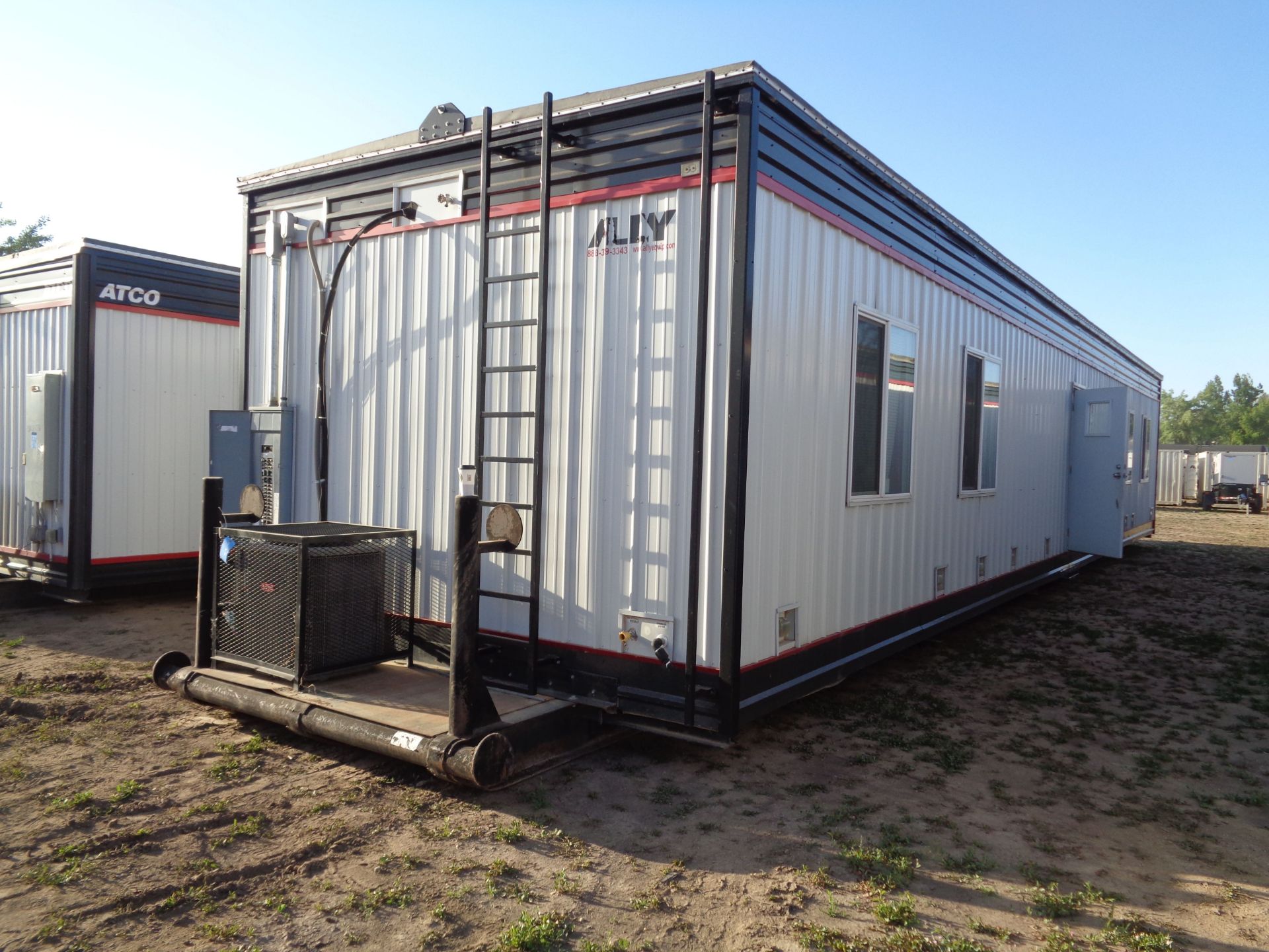 ATCO MODEL 13 X 60 DOUBLE END WELL SITE ACCOMMODATION UNIT; BUILT 2011, (2) BEDROOMS, (2) FULL AND 1 - Bild 2 aus 22