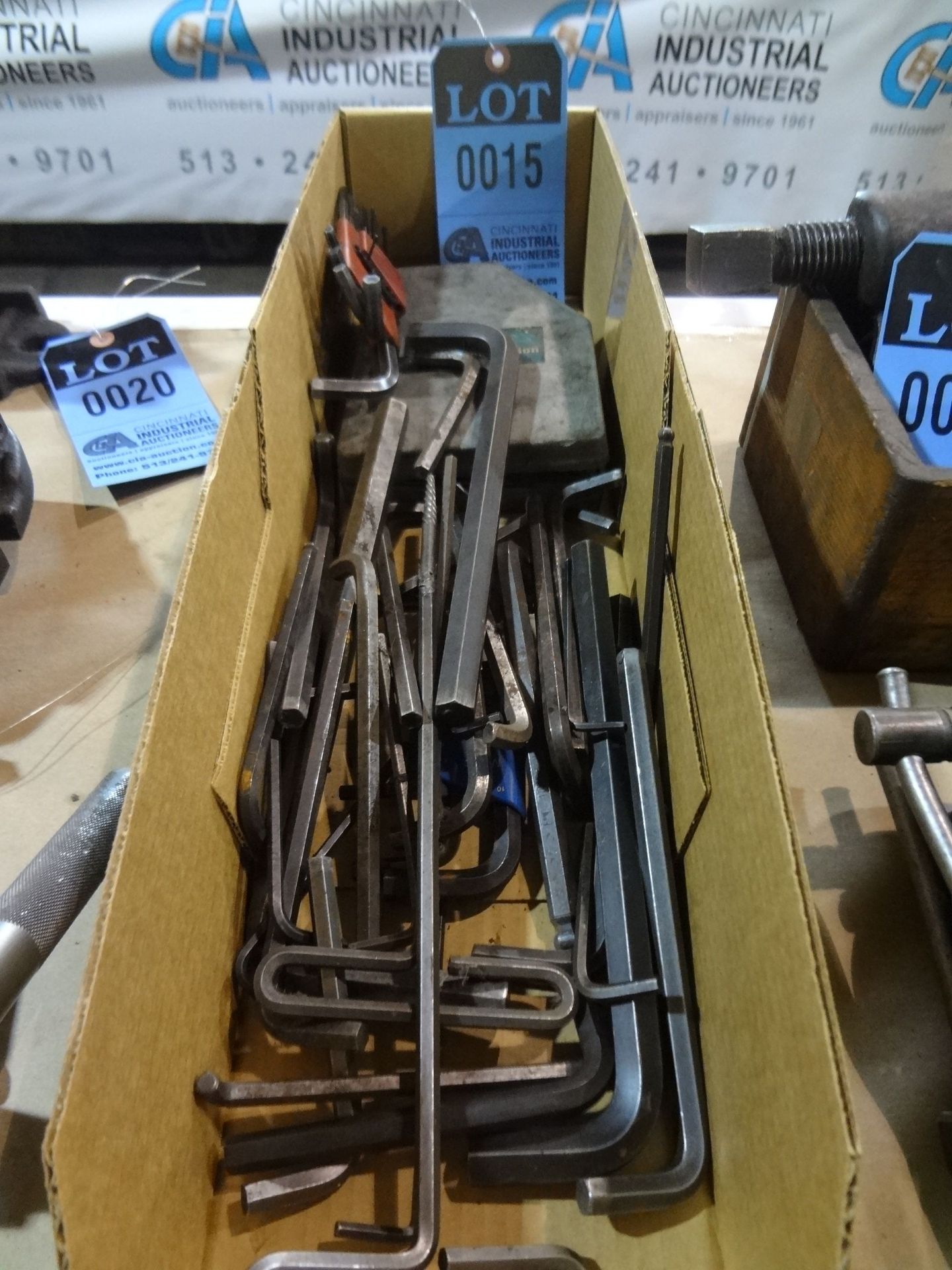 (LOT) ALLEN WRENCHES