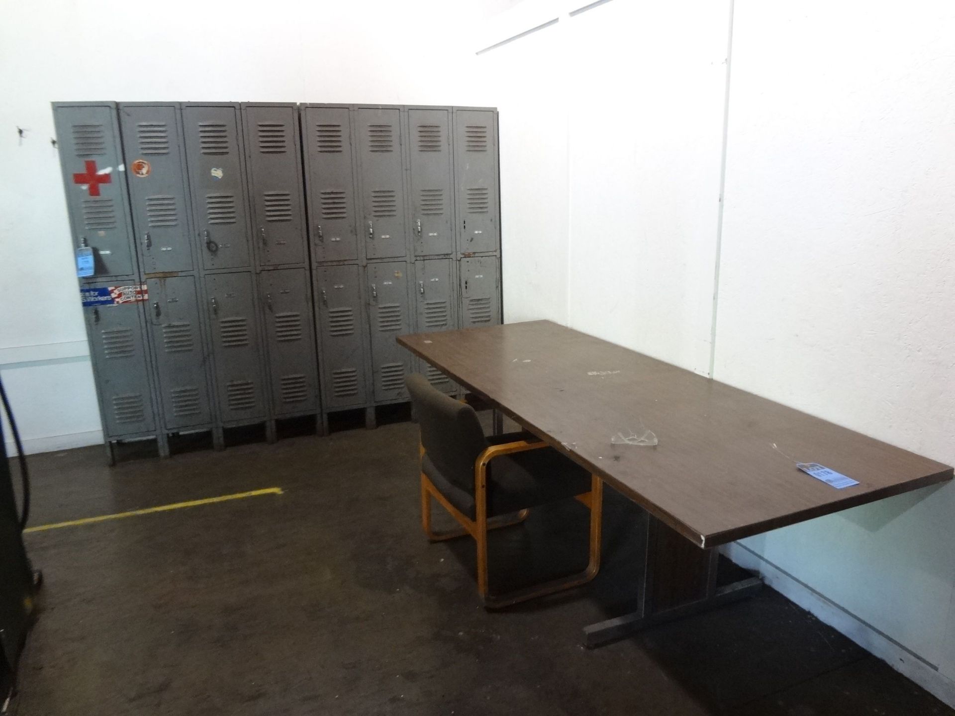 8' TABLE AND (16) LOCKERS