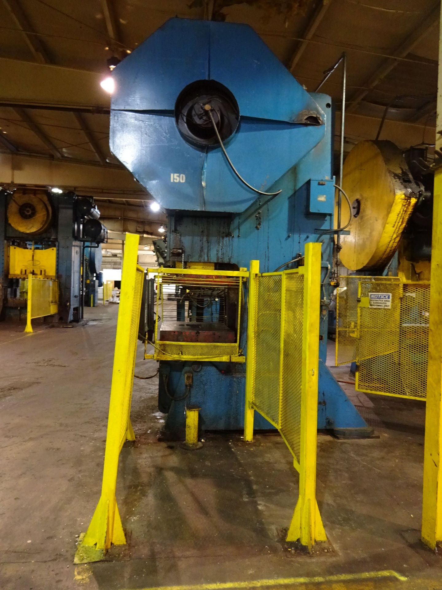 150 TON FEDERAL MODEL 150-GA OBI PRESS; S/N 51-17257-P, 6" STROKE, 35 SPM, 50" X 30" BED, 25" SHUT - Image 3 of 13