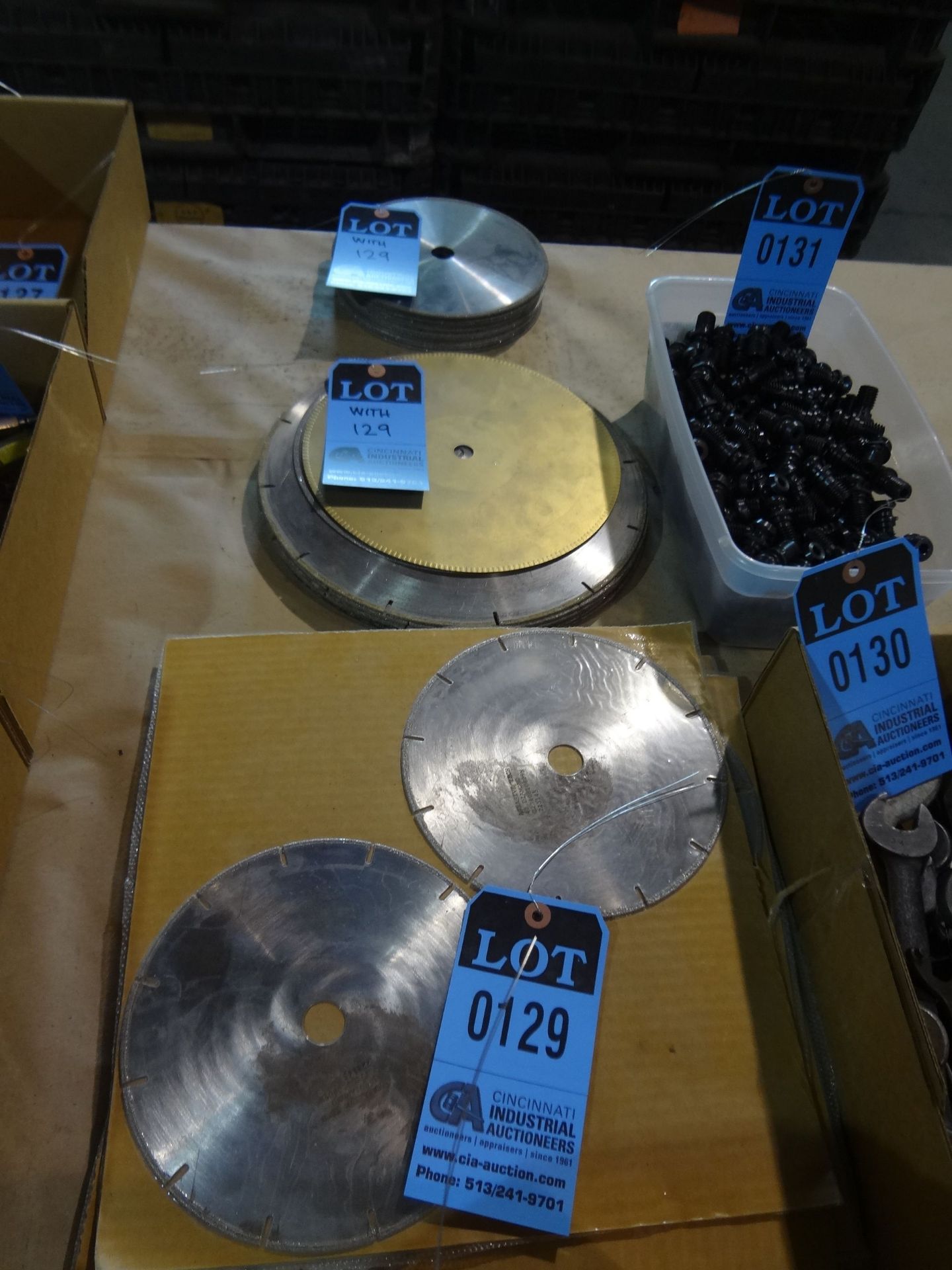 (LOT) DIAMOND ABRASIVE SAWS