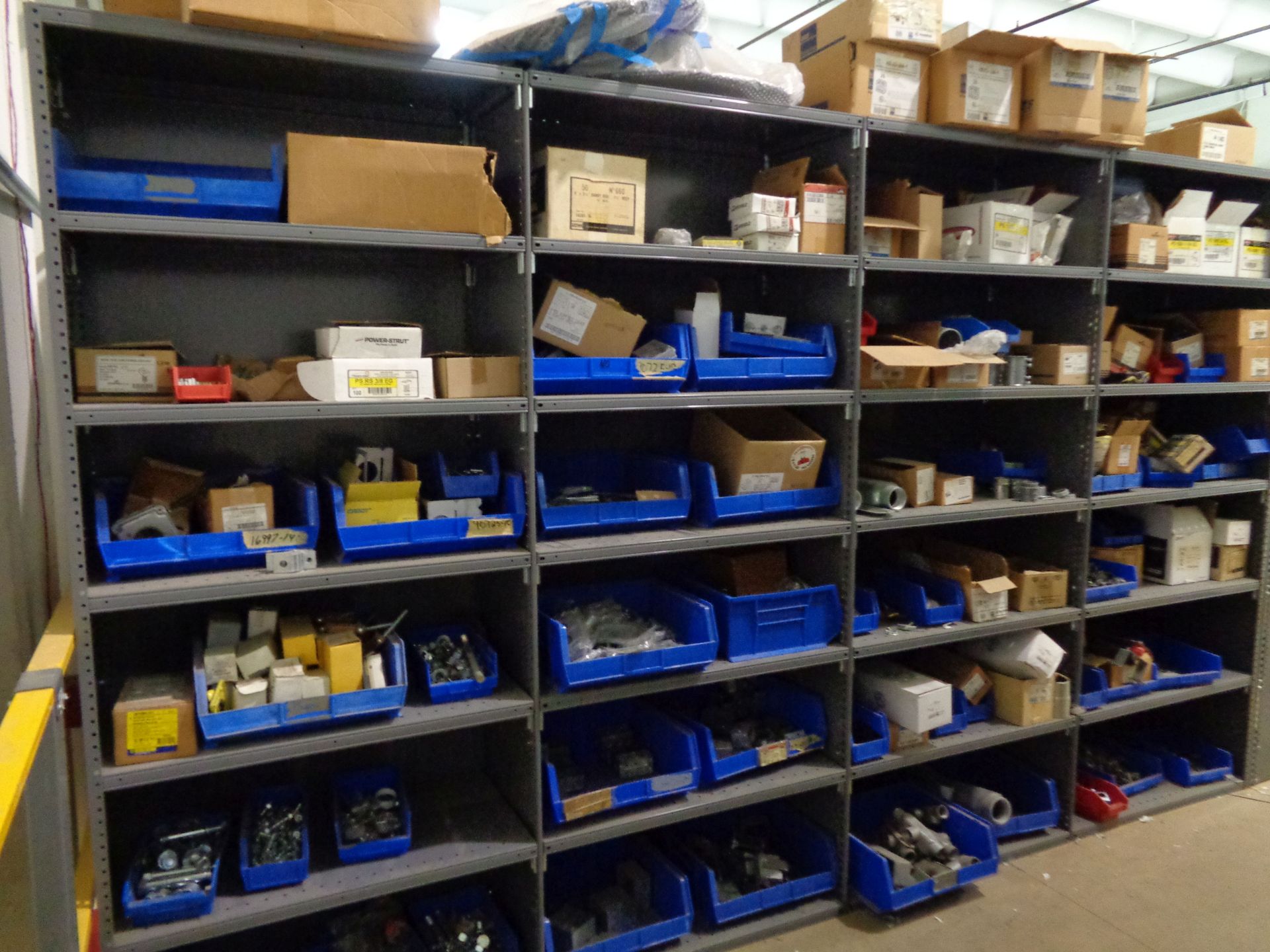 (LOT) CONTENTS OF UPPER MEZZANINE AREA: (18) SECTIONS OF SHELVING WITH MAINTENANCE ITEMS,
