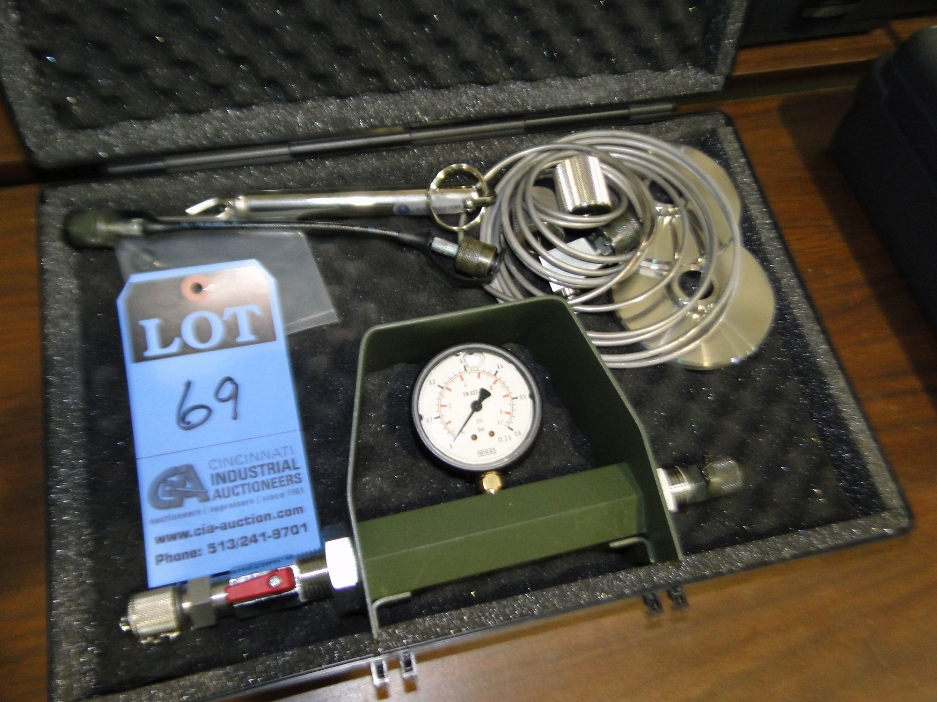 WIKA PRESSURE TESTER