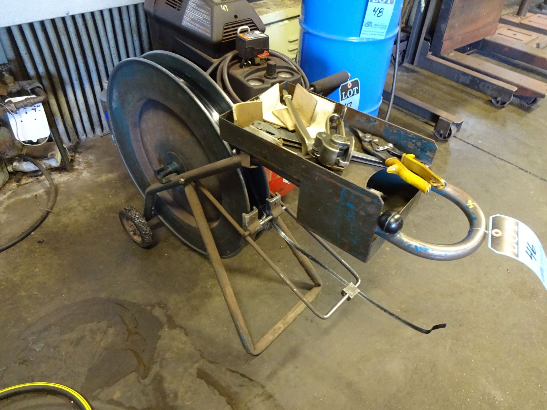 BANDING CART WITH TOOLS