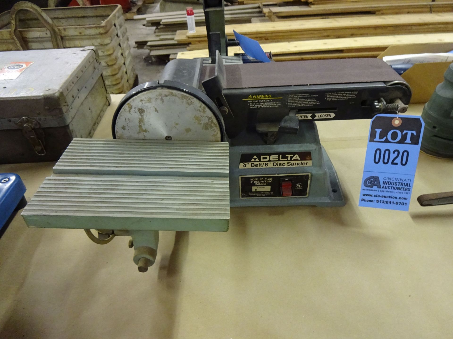 4" BELT / 6" DISC DELTA MODEL 31-460 BENCH SANDER