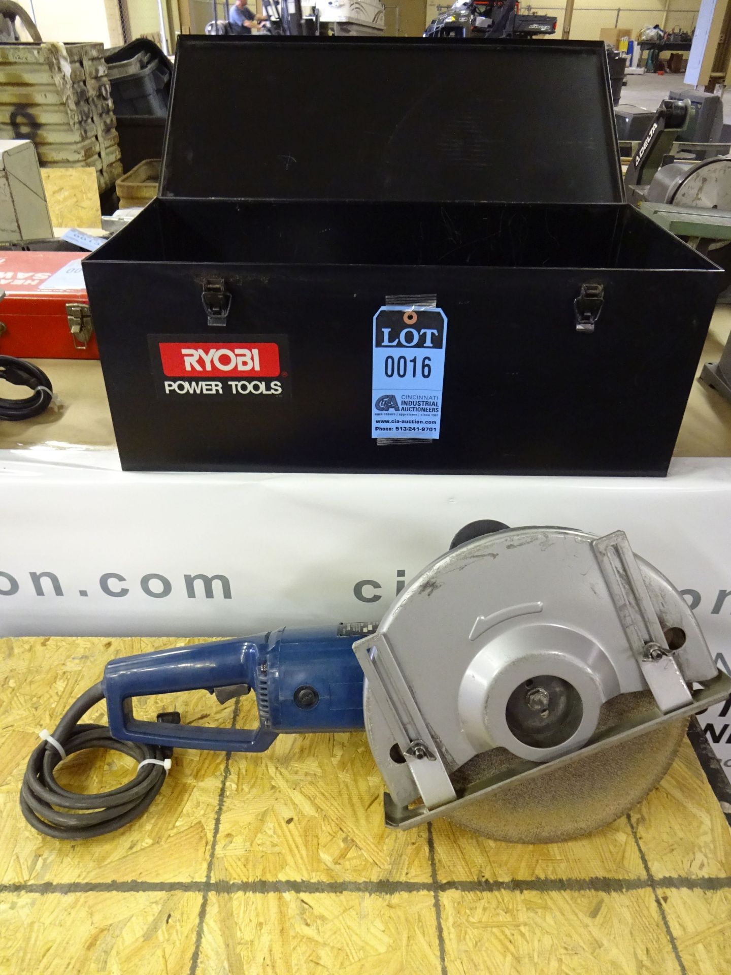 12" RYOBI MODEL PC-3050 HEAVY DUTY ELECTRIC ABRASIVE HAND HELD CUT-OFF SAW