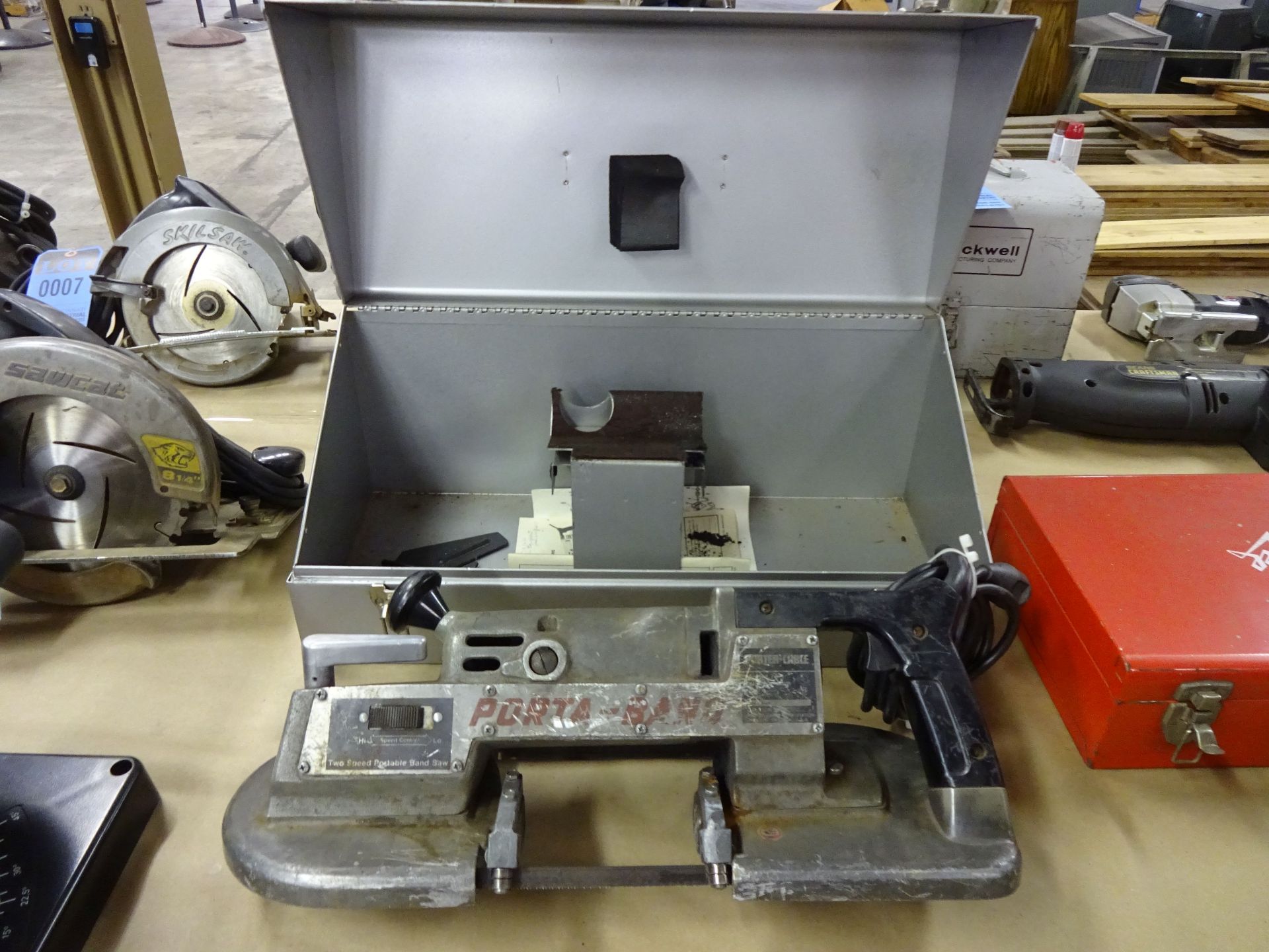 PORTER-CABLE MODEL 725 PORTA-BANDSAW