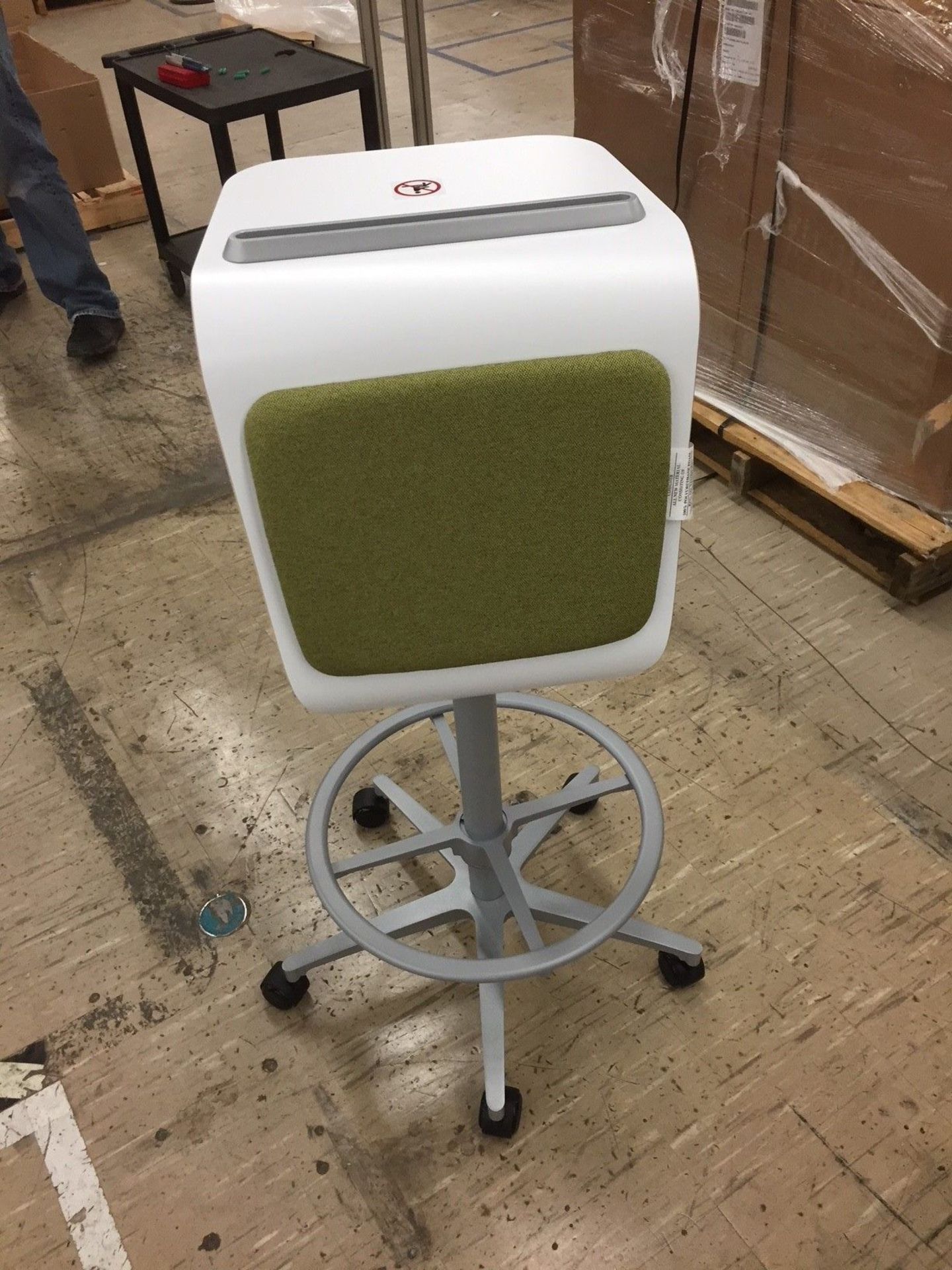 INMOVEMENT SERVO STOOL / WORKSPACE - Image 6 of 6