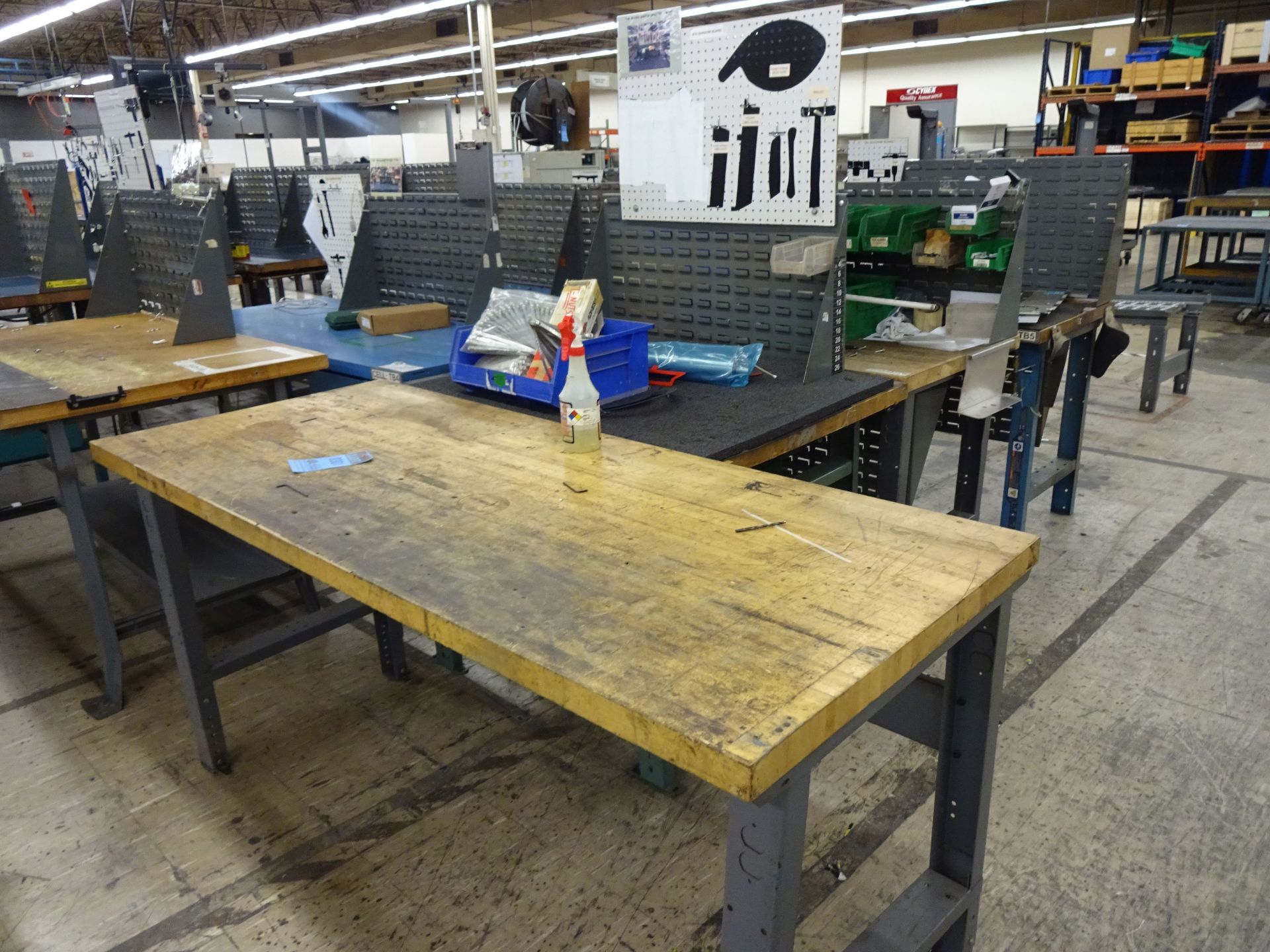 STEEL FRAME BENCHES