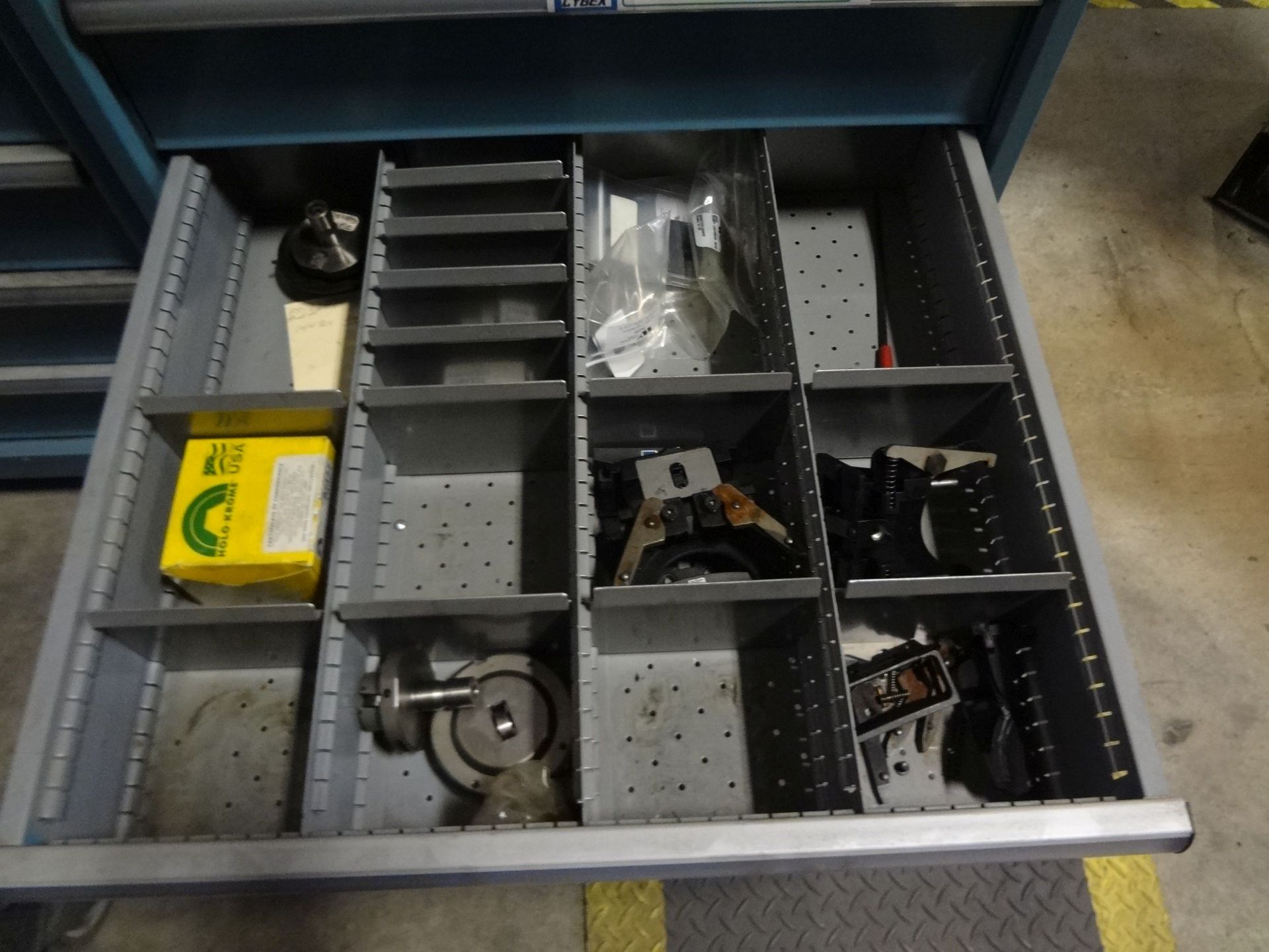 7-DRAWER WILSON CABINET WITH PUNCH TOOLING - Image 6 of 7