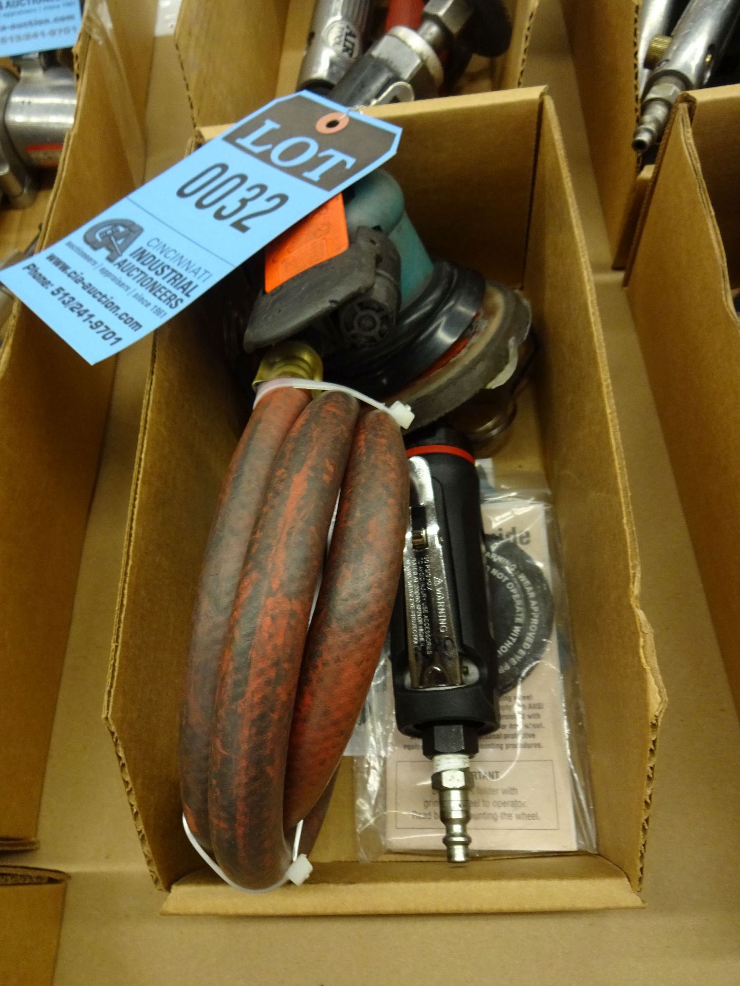 DYNABRADE PNEUMATIC PALM SANDER AND UNIVERSAL TOOL GRINDER