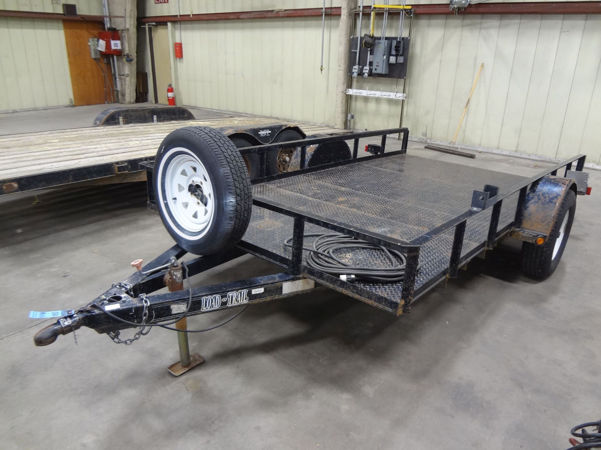 12' LOAD-TRAIL SINGLE AXEL TRAILER, 2" BALL HITCH, STEEL DECK - Image 4 of 4