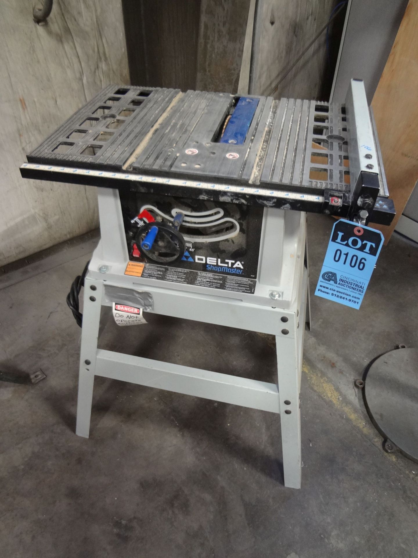 9" DELTA SHOPMASTER TABLE SAW