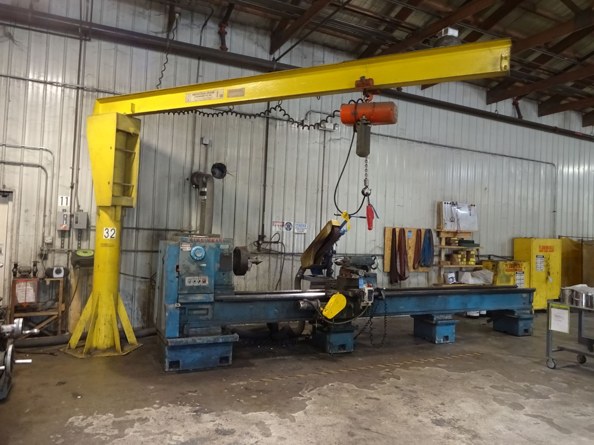 1 TON X 15' ARM X 10' UNDER (APROX.) FREE STANDING JIB CRANE AND 1 TON CM HOIST - LOCATED IN