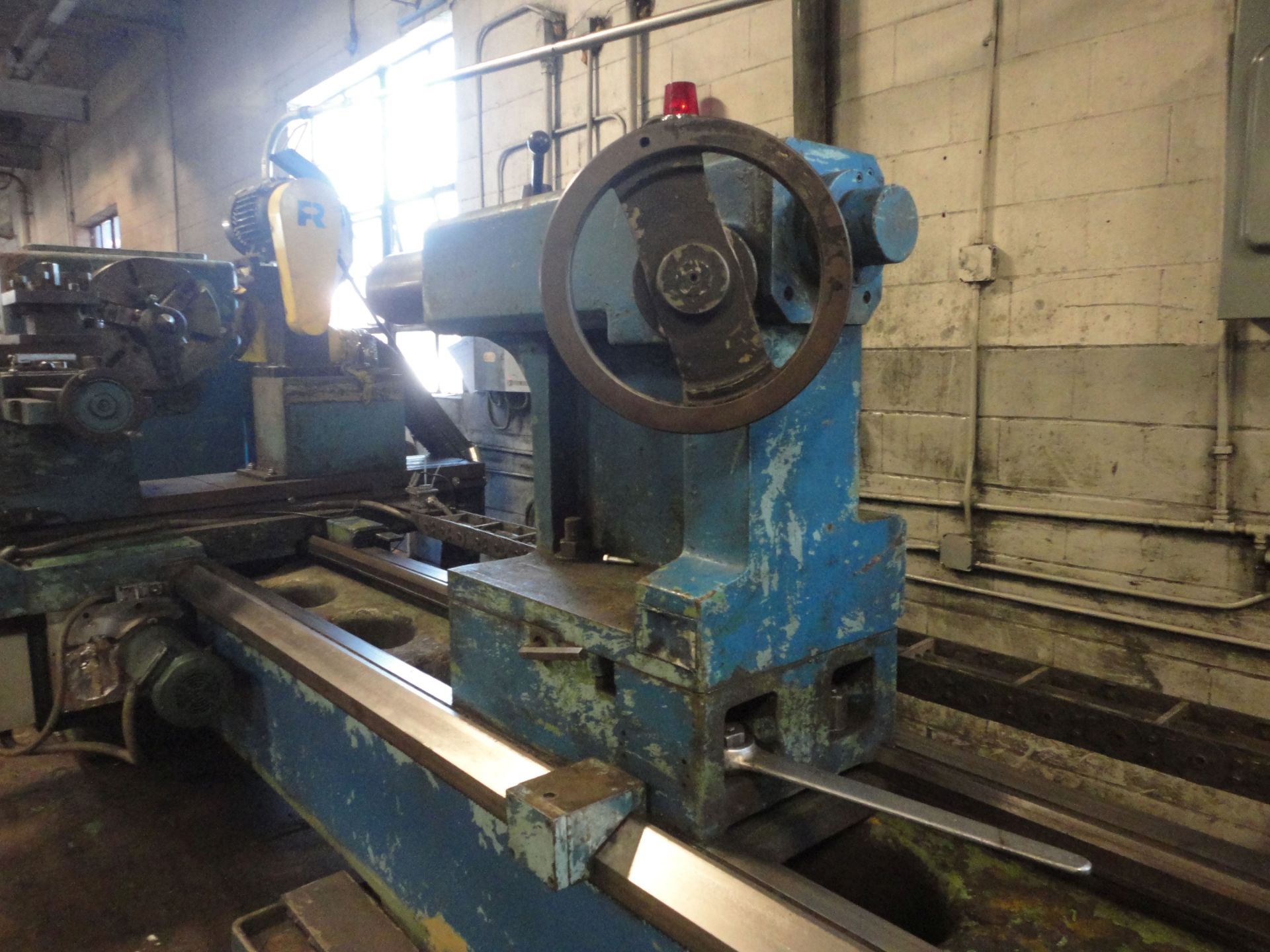 58" X 230" CLOVER MODEL 50 GEARED HEAD ENGINE LATHE; S/N B790304, 43" SWING OVER CROSS SLIDE, 20" - Image 14 of 25