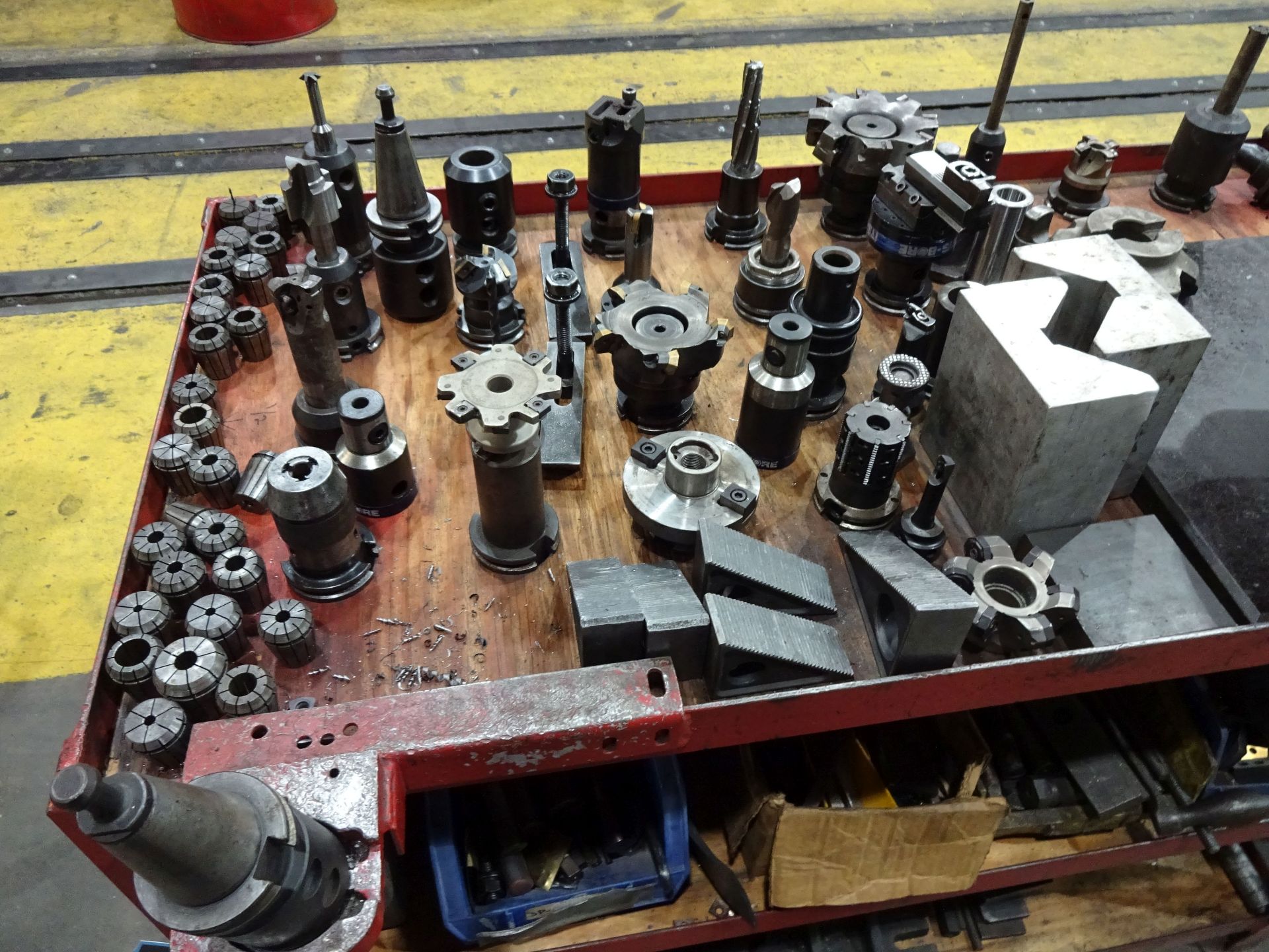 CONTENTS OF TABLE AND CART INCLUDING (25) 40 TAPER TOOL HOLDERS WITH TOOLING, HOLD DOWNS, CUTTING - Image 2 of 7