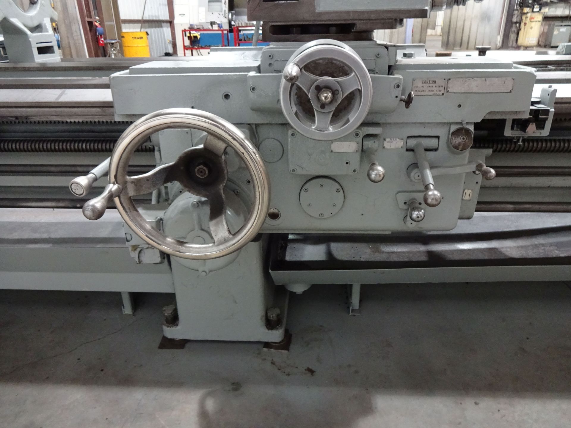 25" X 275" LEBLOND HEAVY DUTY 2516 ENGINE LATHE; S/N 3NFL1284, 20" CHUCK, 25" SWING OVER BED, 16" - Image 14 of 29