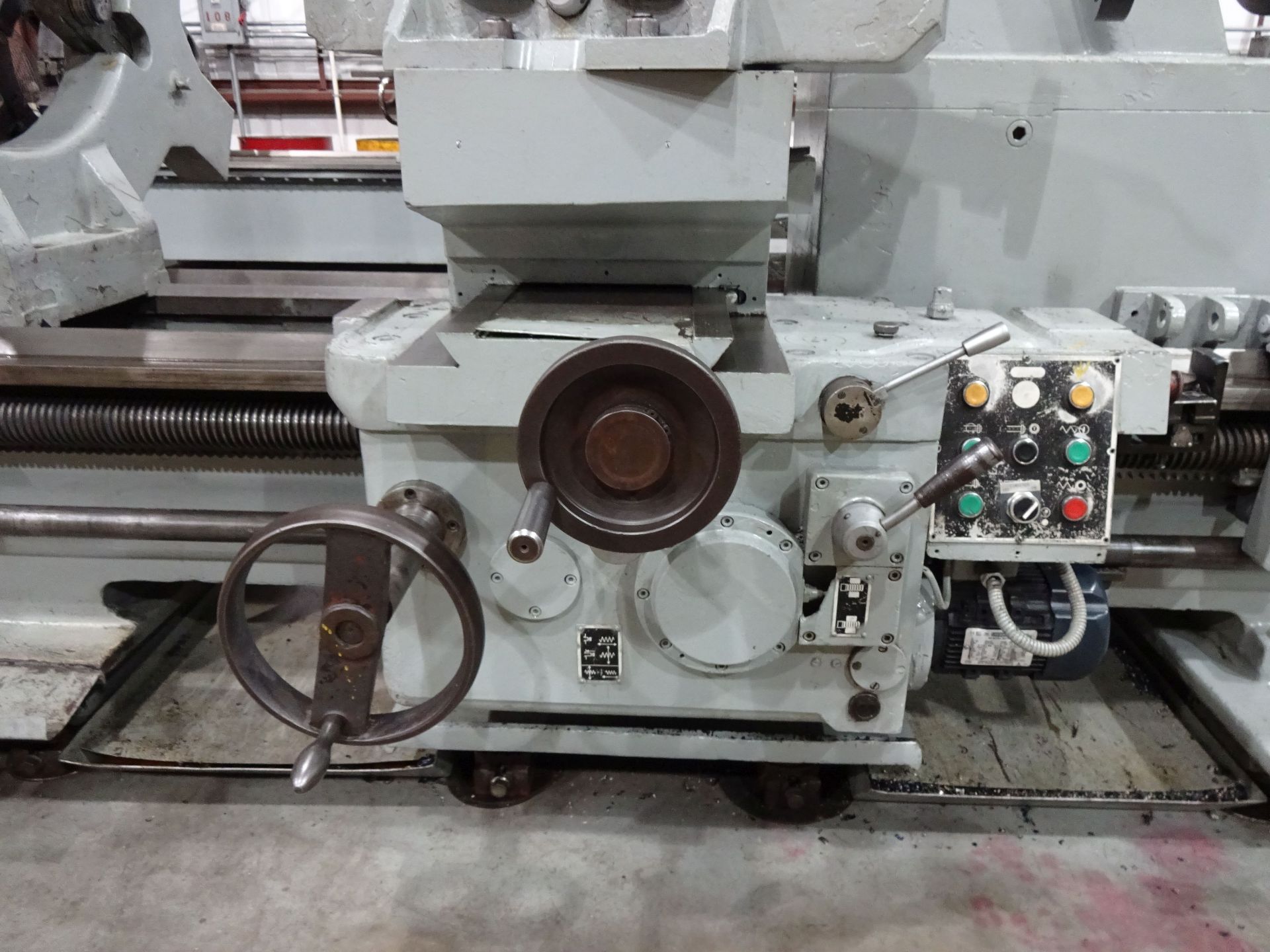 53" / 68" X 275" POREBA MODEL TR135-B/7000 HEAVY DUTY GAP BED ENGINE LATHE; S/N 5181, 60" DIA. - Image 16 of 30