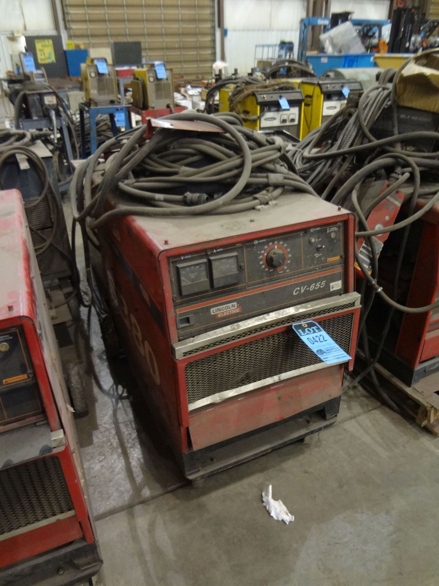 650 AMP LINCOLN ELECTRIC MODEL CV-655 PORTABLE WELDING POWER SOURCE; S/N U1980210959