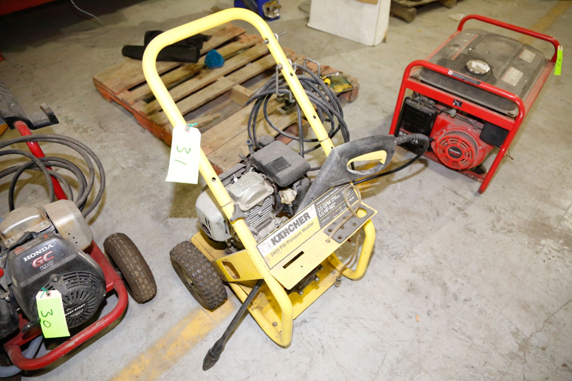 KARCHER 2400 PSI, 5 HP GAS PRESSURE WASHER