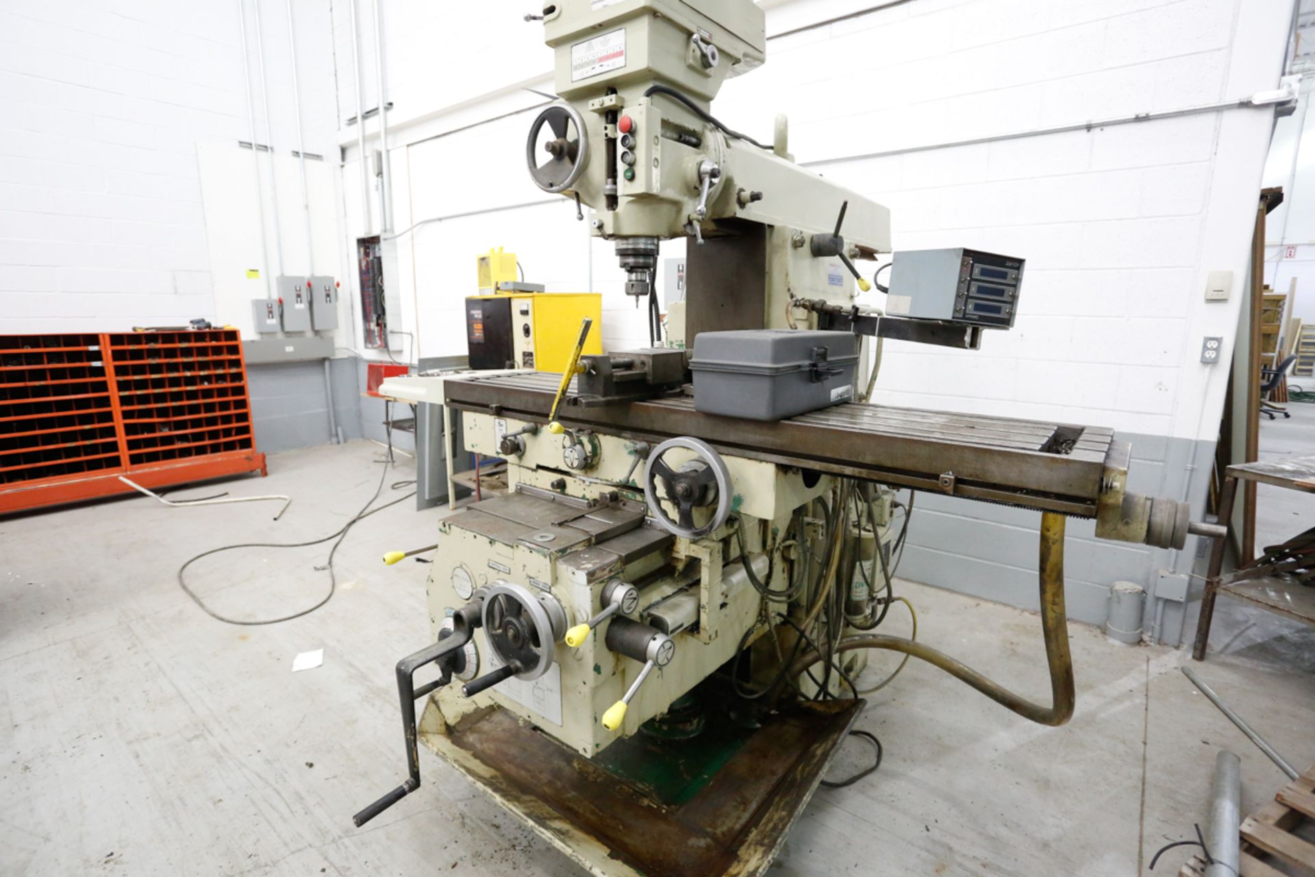 H.D. TURRET MILL, 12" X 54" TABLE, ACU-RITE DRO, 40 TAPER SPINDLE, 60-2250 RPM, VISE & COLLET CHUCK - Image 7 of 12