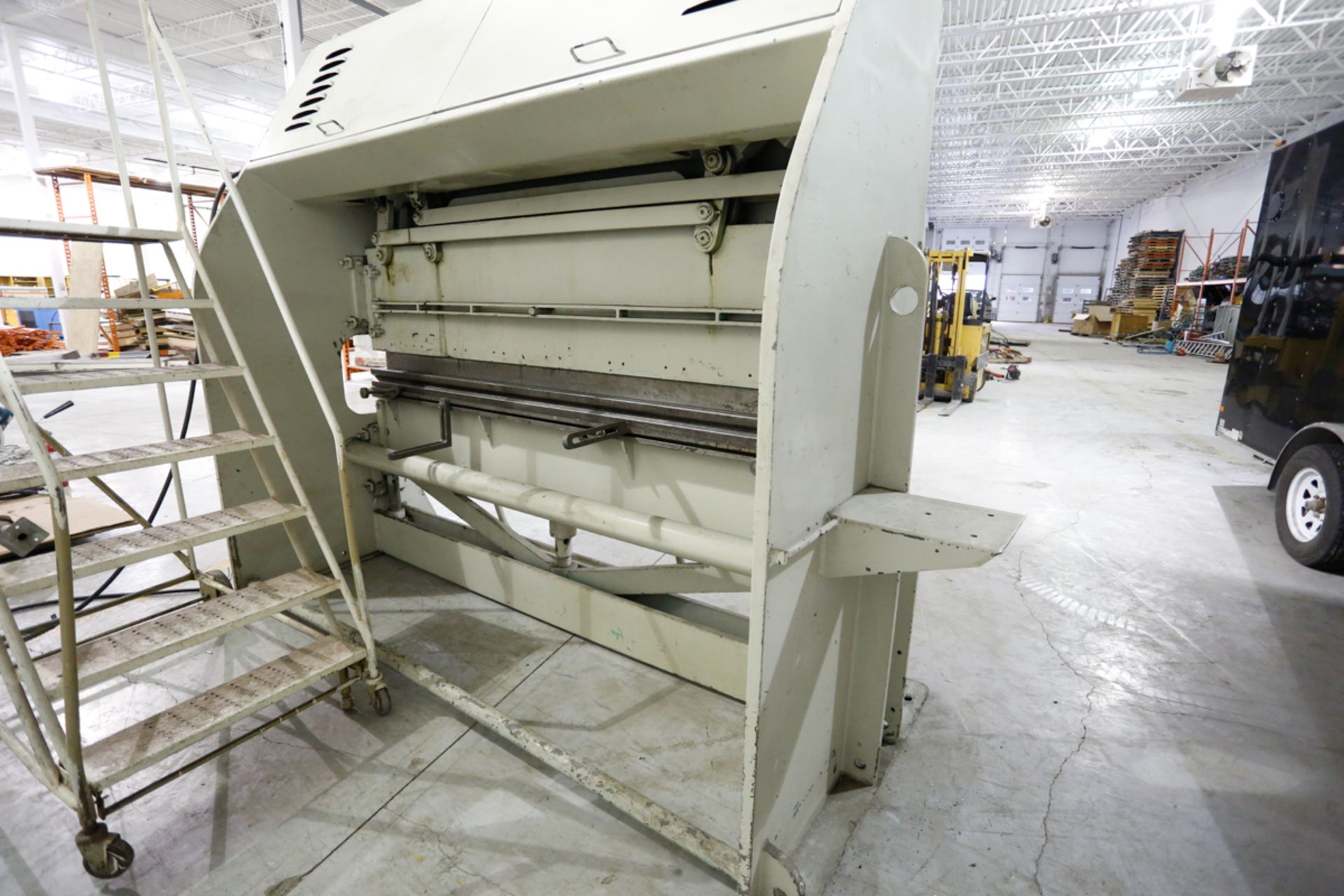 HYDRABEND 50 TON X 8FT HYDROMECHANICAL PRESS BRAKE, /W 6-WAY DIE - Image 4 of 5