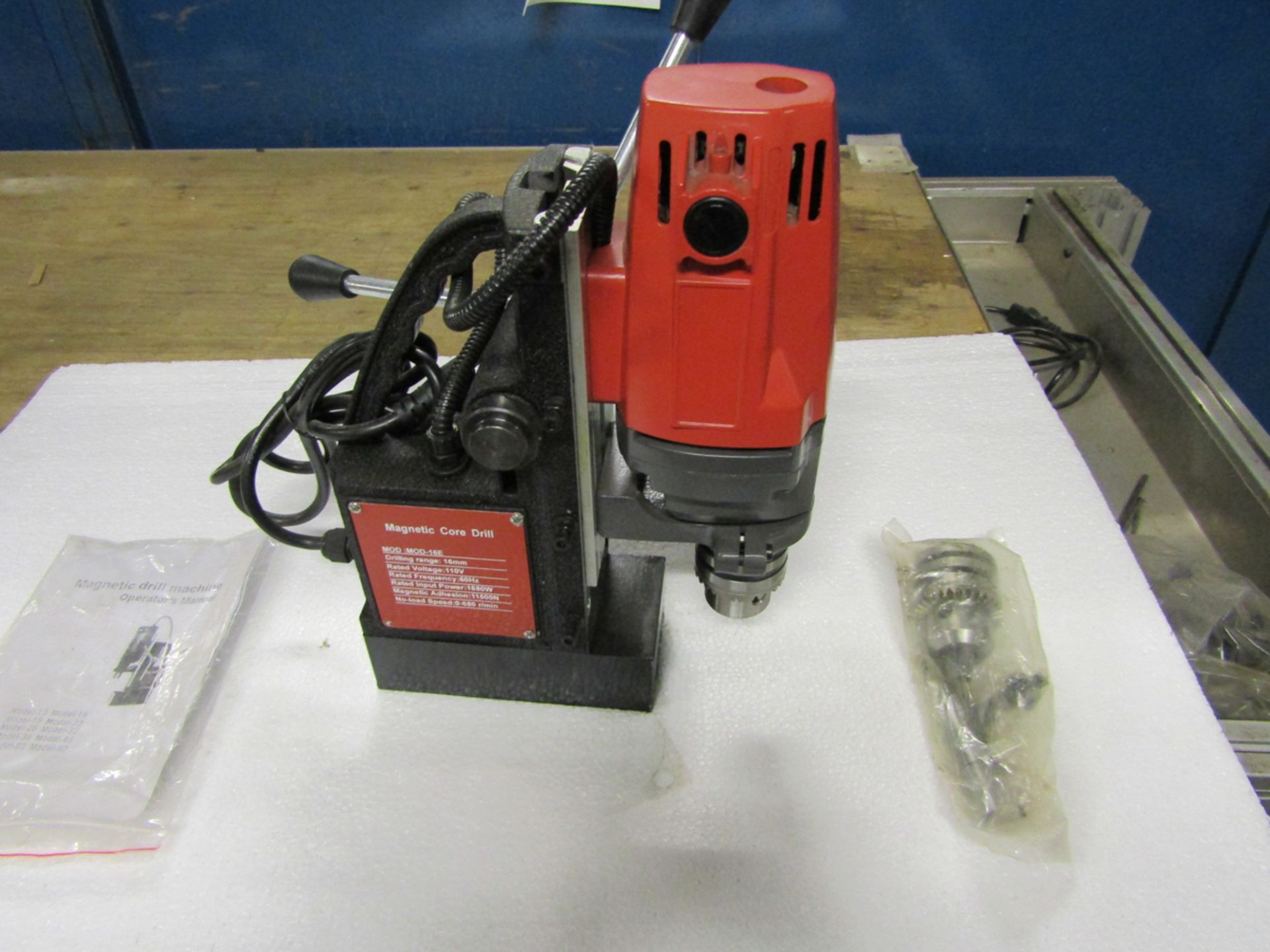 "NEW" MAG DRILL COMPLETE WITH DRILL CHUCK - 680RPM 110V (LOCATED IN HAMILTON, ON) - Image 2 of 2