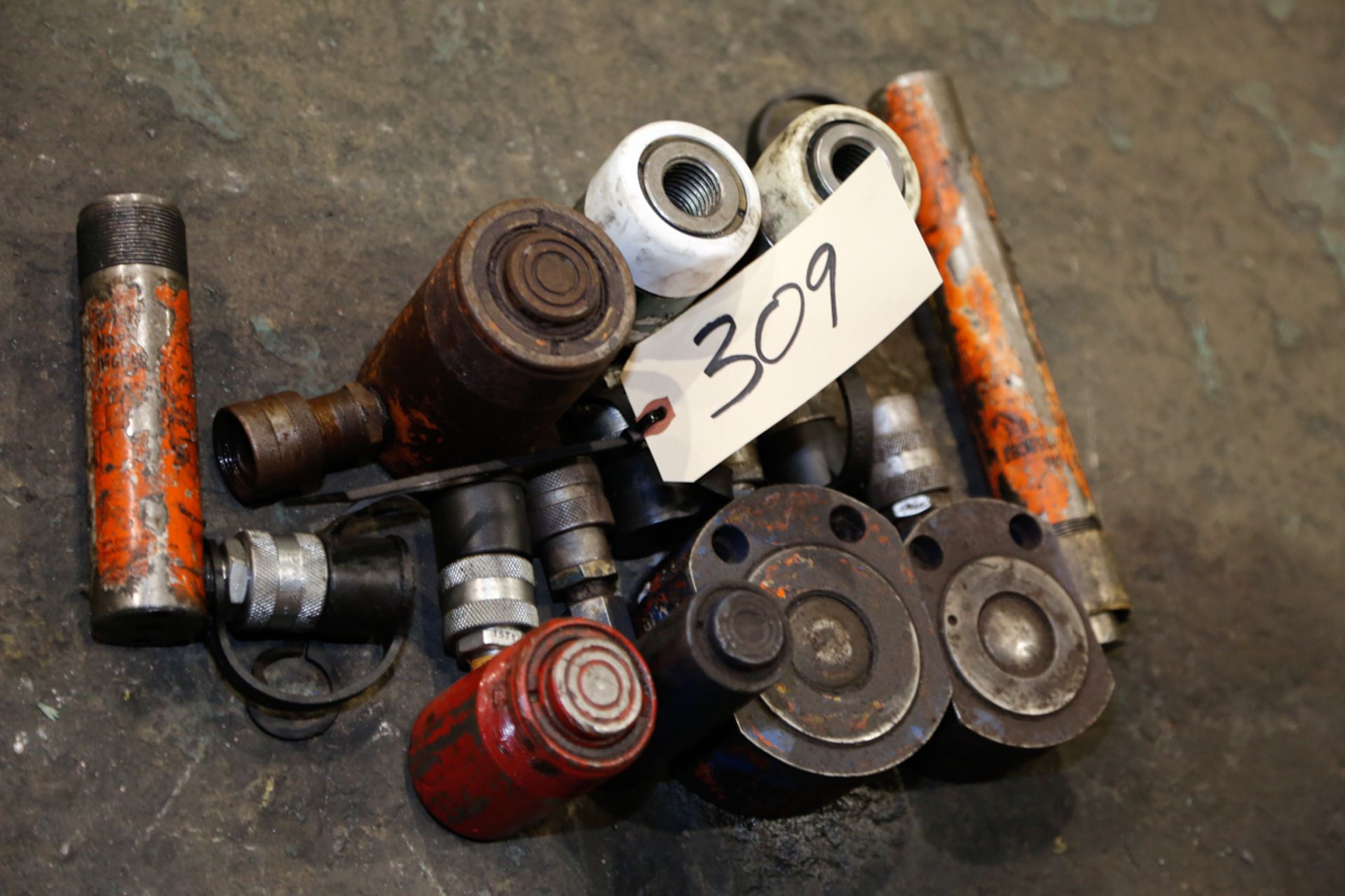 (9) ASSORTED HYDRAULIC CYLINDERS