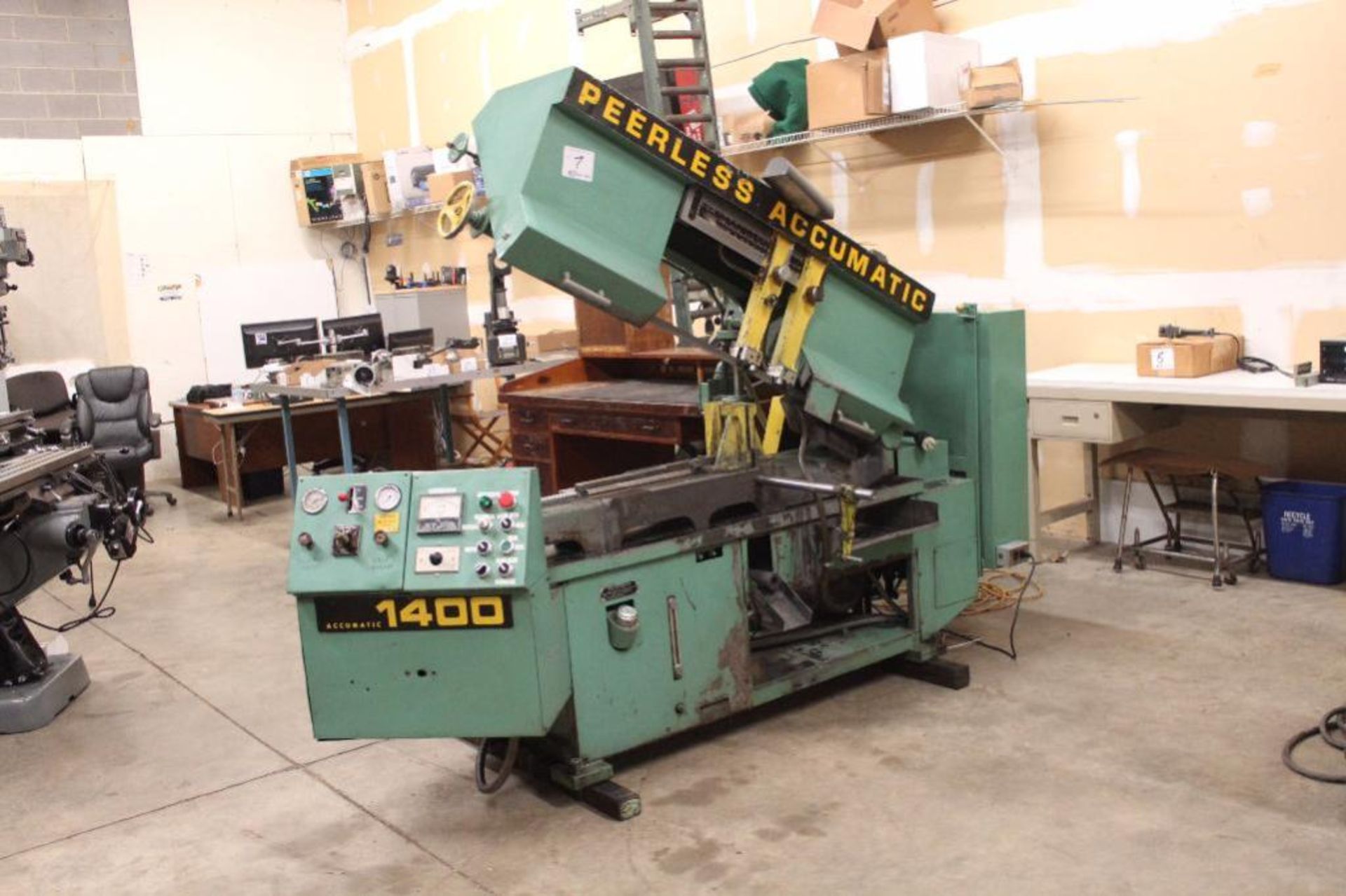 PeerlessAccumatic1400-016-75 horizontal band saw. 12" x 16" Capacity, w/ roller conveyor, 240v, 3PH