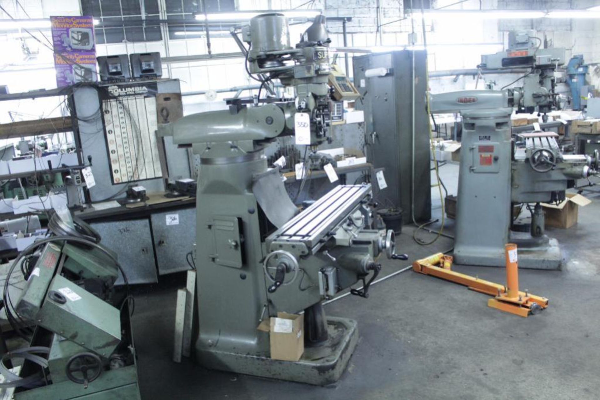 Supermax Vertical Milling Machine Model: YC- 1 1/2VA