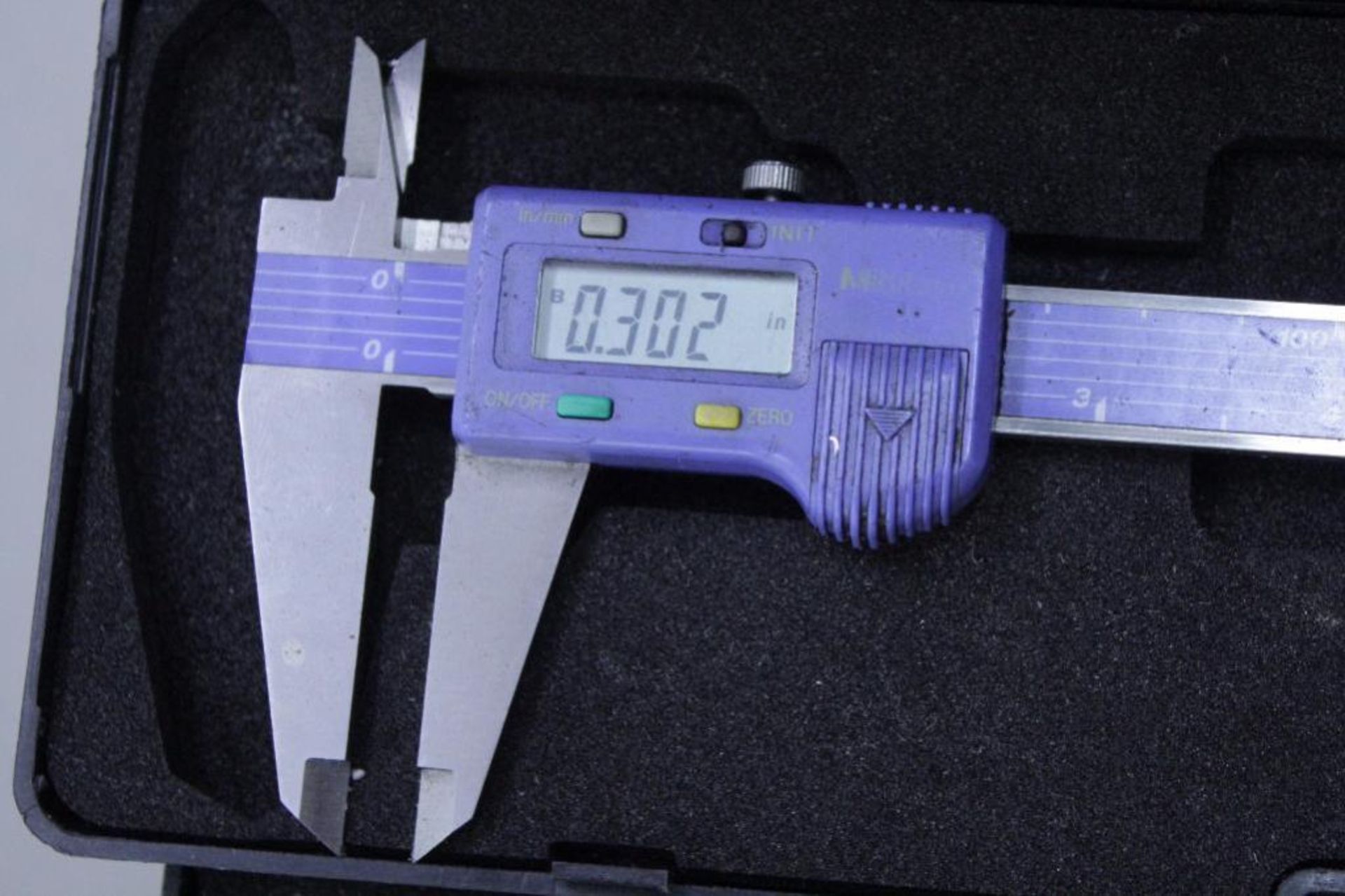 Digital Calipers - Image 3 of 5