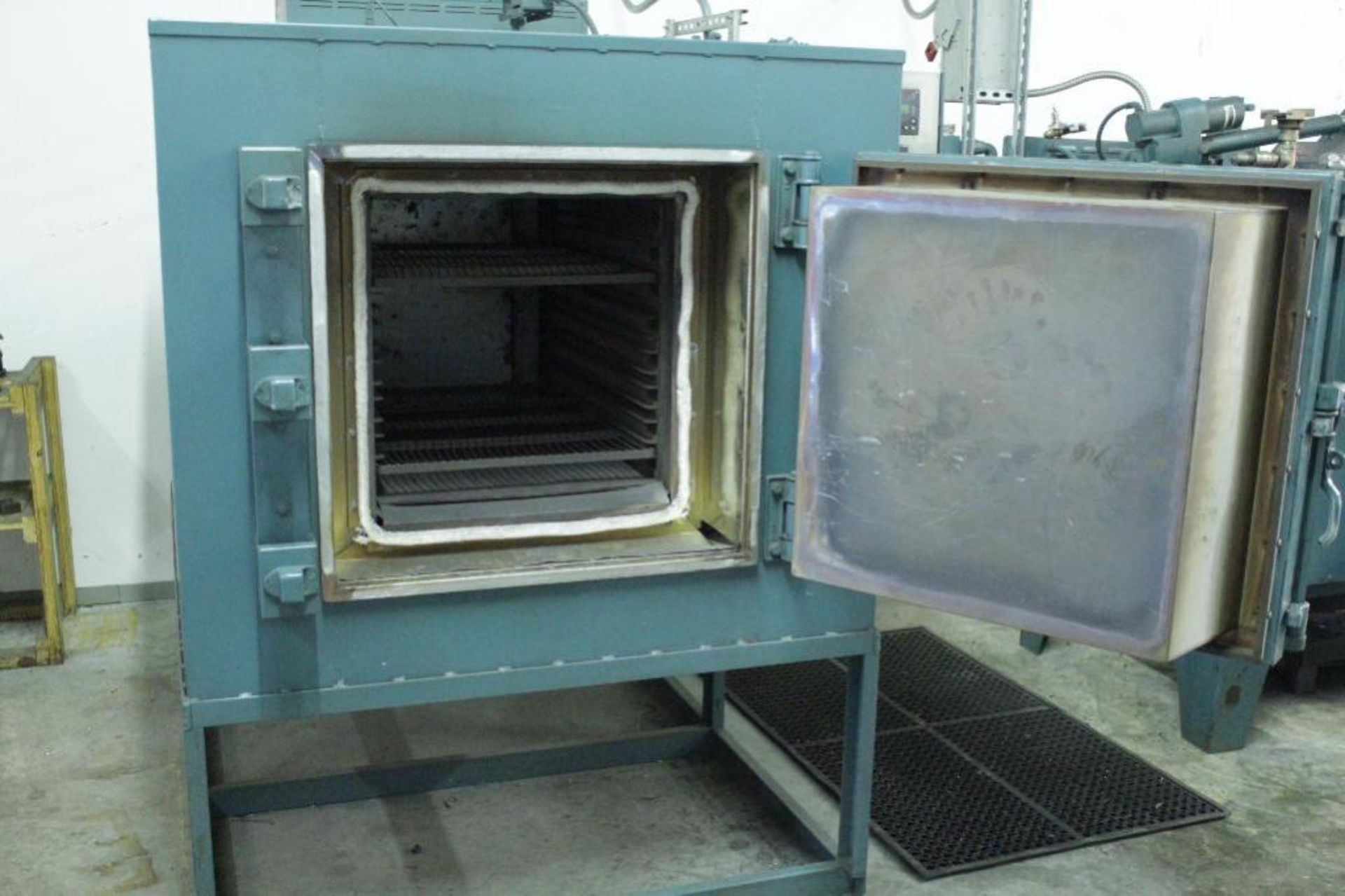 Grieve IB-1250 Heat Treat Oven - Image 5 of 12