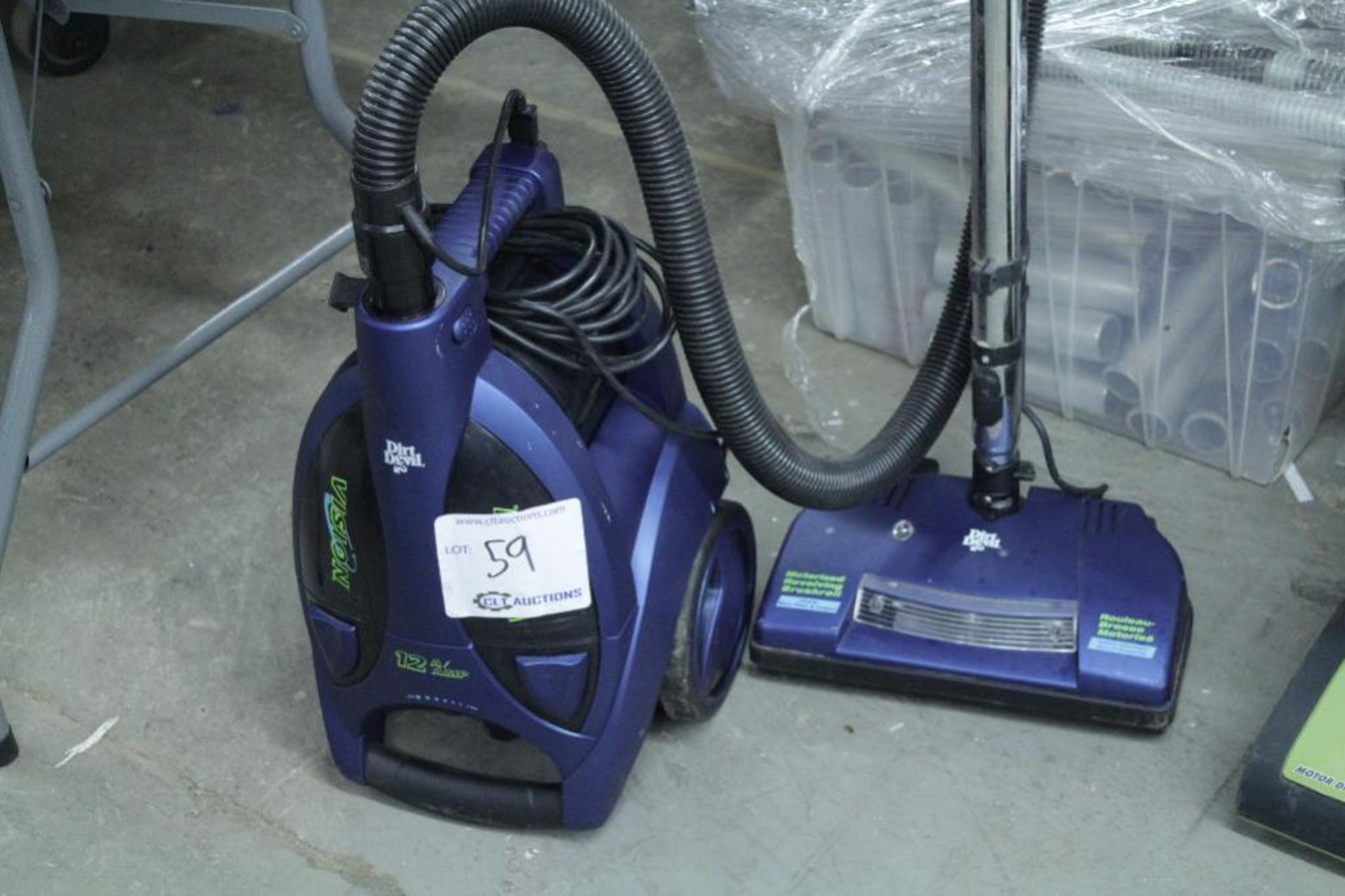 vacuums - Image 2 of 4