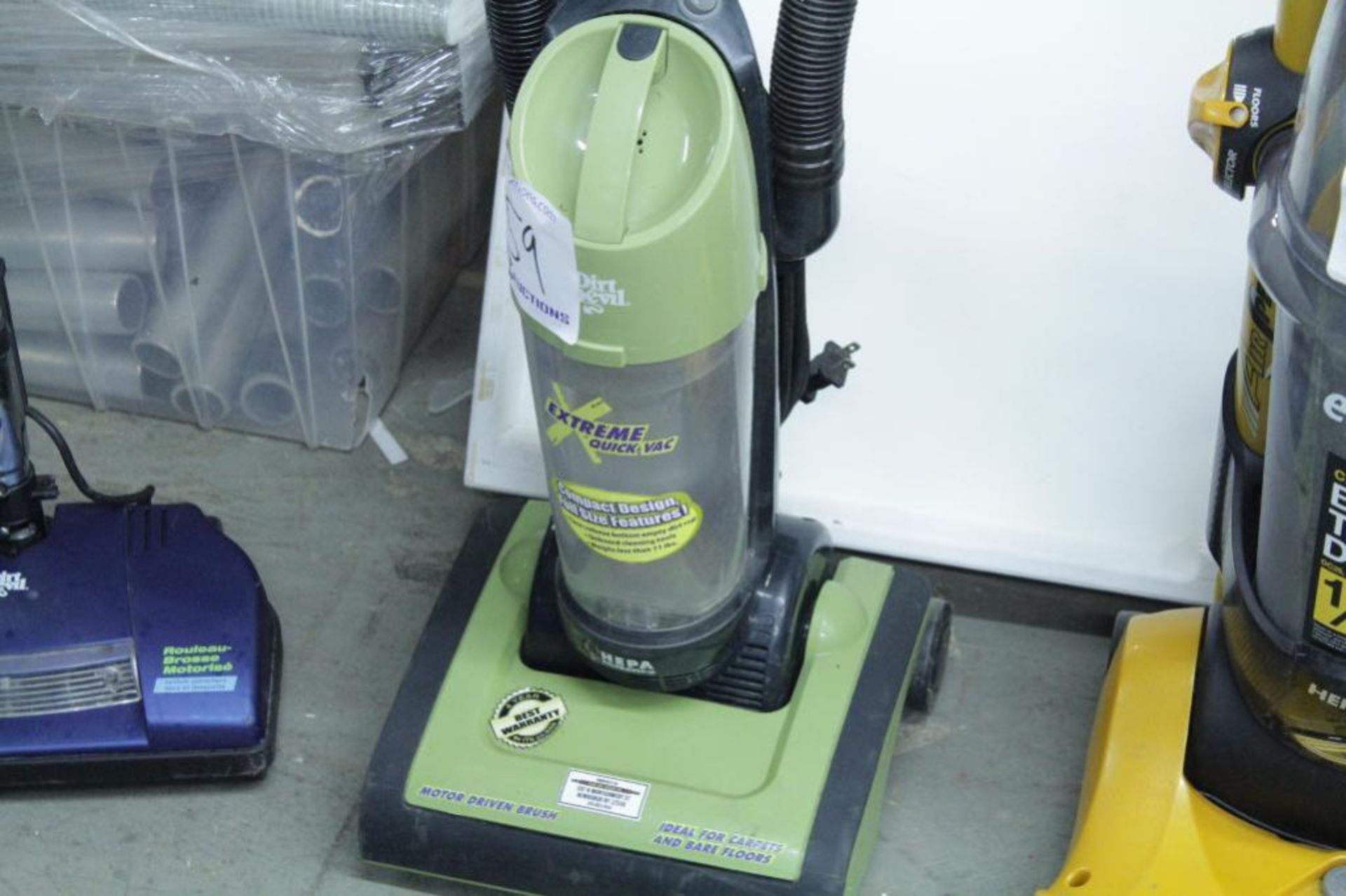 vacuums - Image 3 of 4