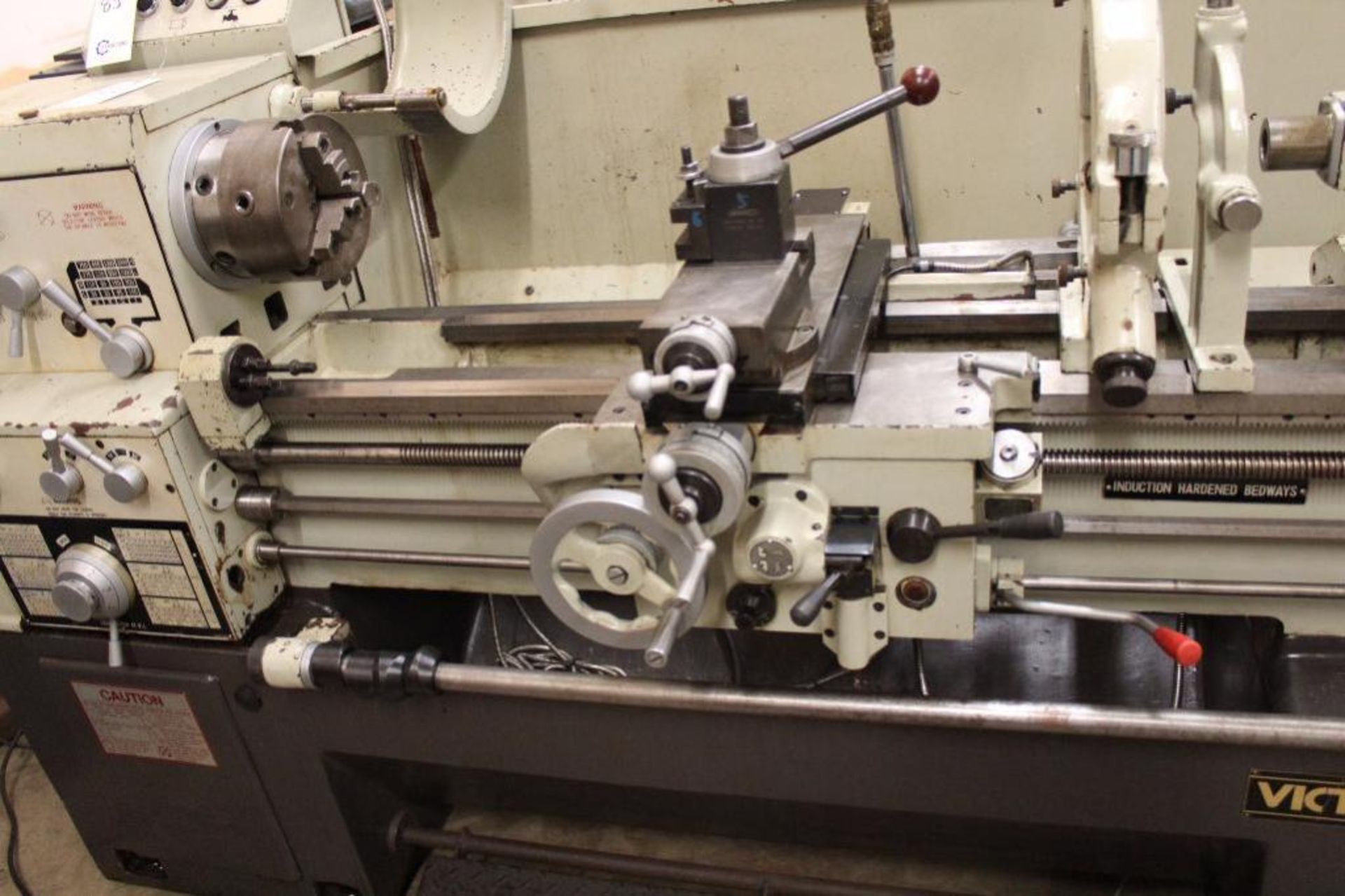 Victor 1640B Engine Lathe - Image 7 of 19