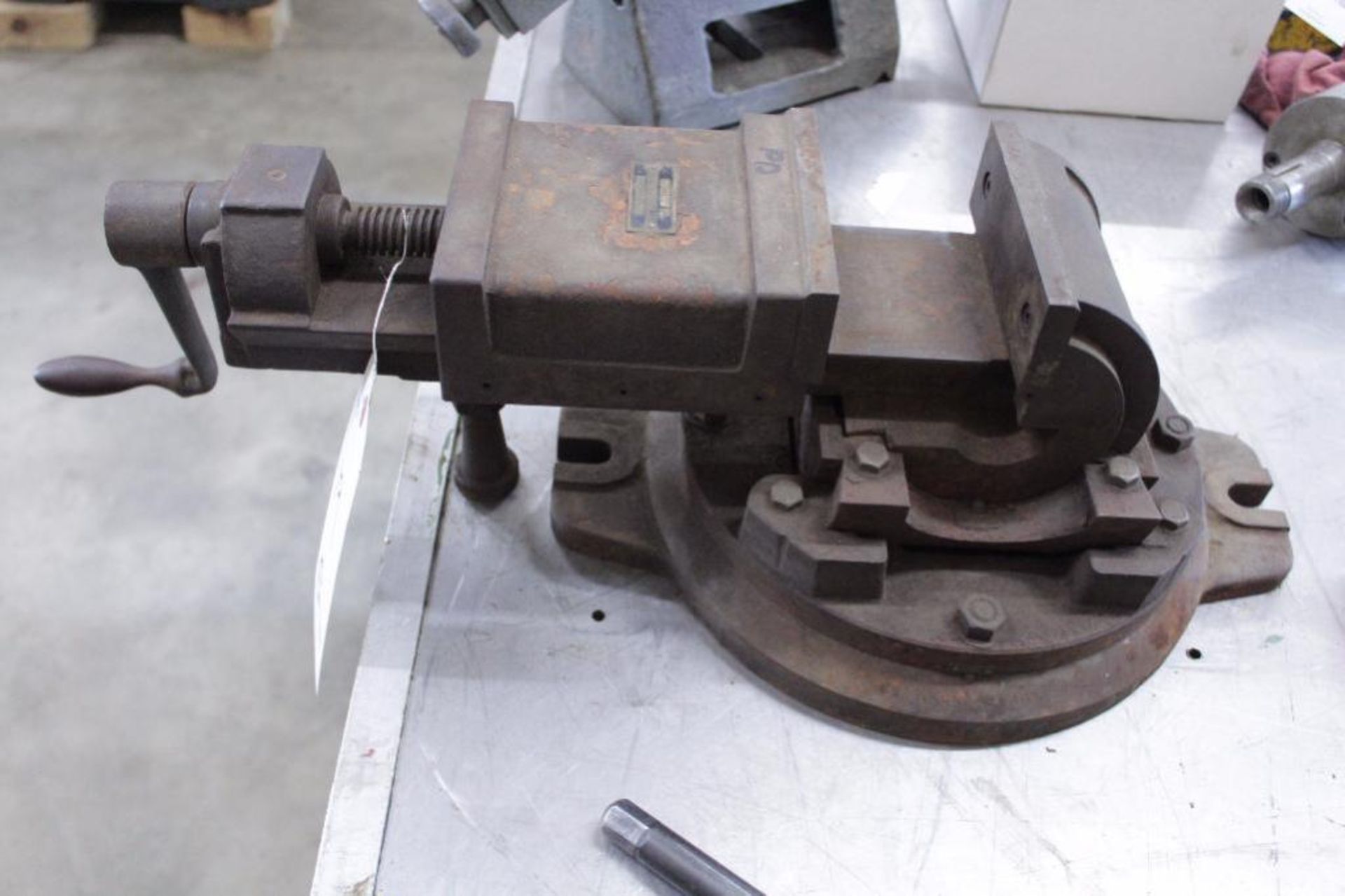 5.25" compound milling vise - Image 3 of 5