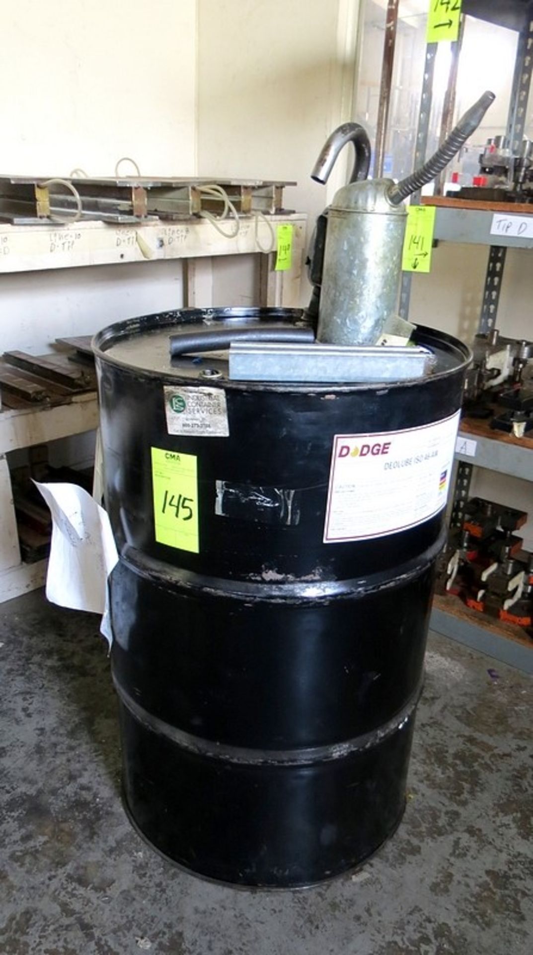 BARREL OF DEOLUBE ISO 46-AW WITH PUMP (1/2 FULL)