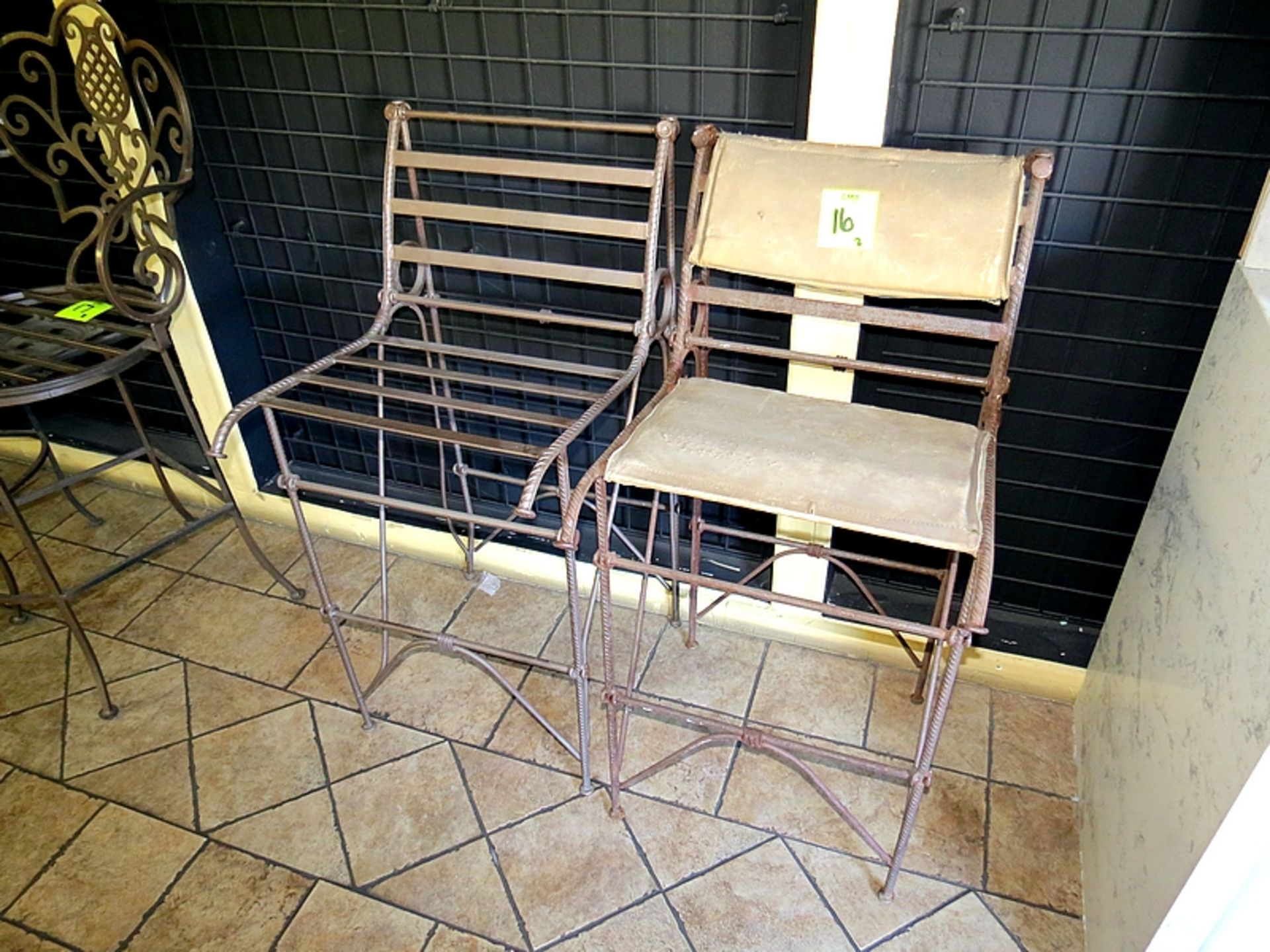 METAL FRAMED HIGH CHAIRS