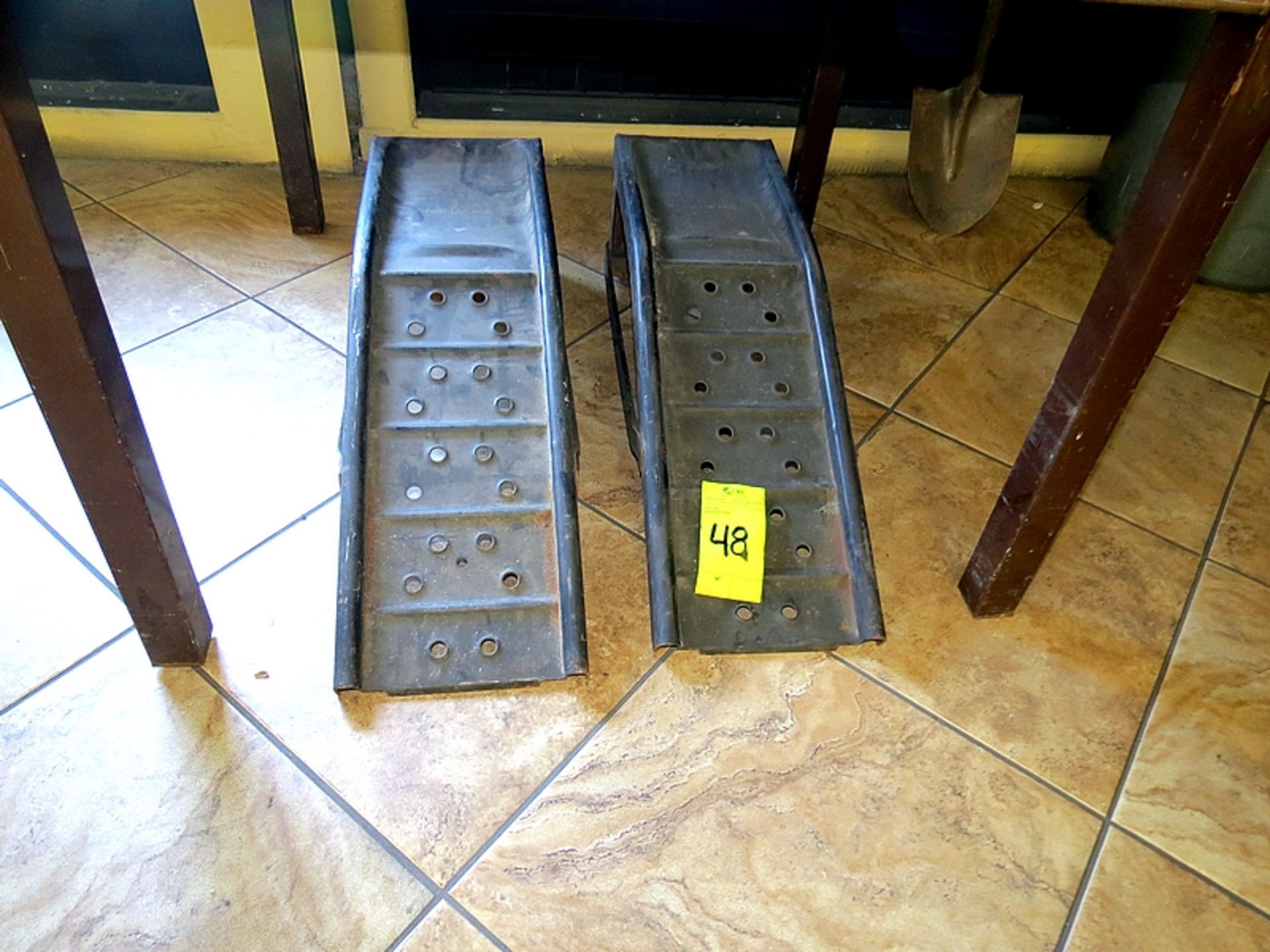 SET OF CAR RAMPS