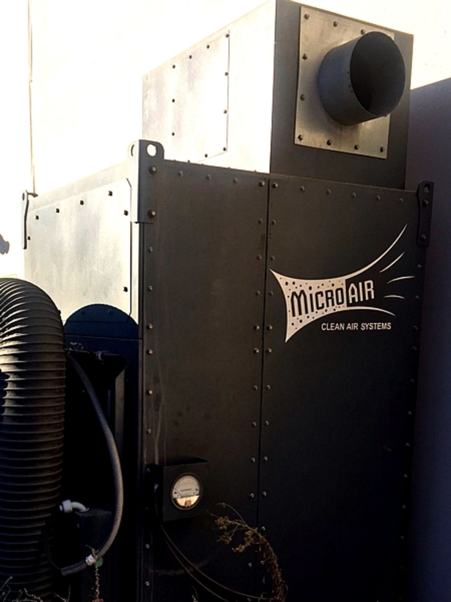 Micro Air Clean Air Dust Collector System - Image 2 of 4