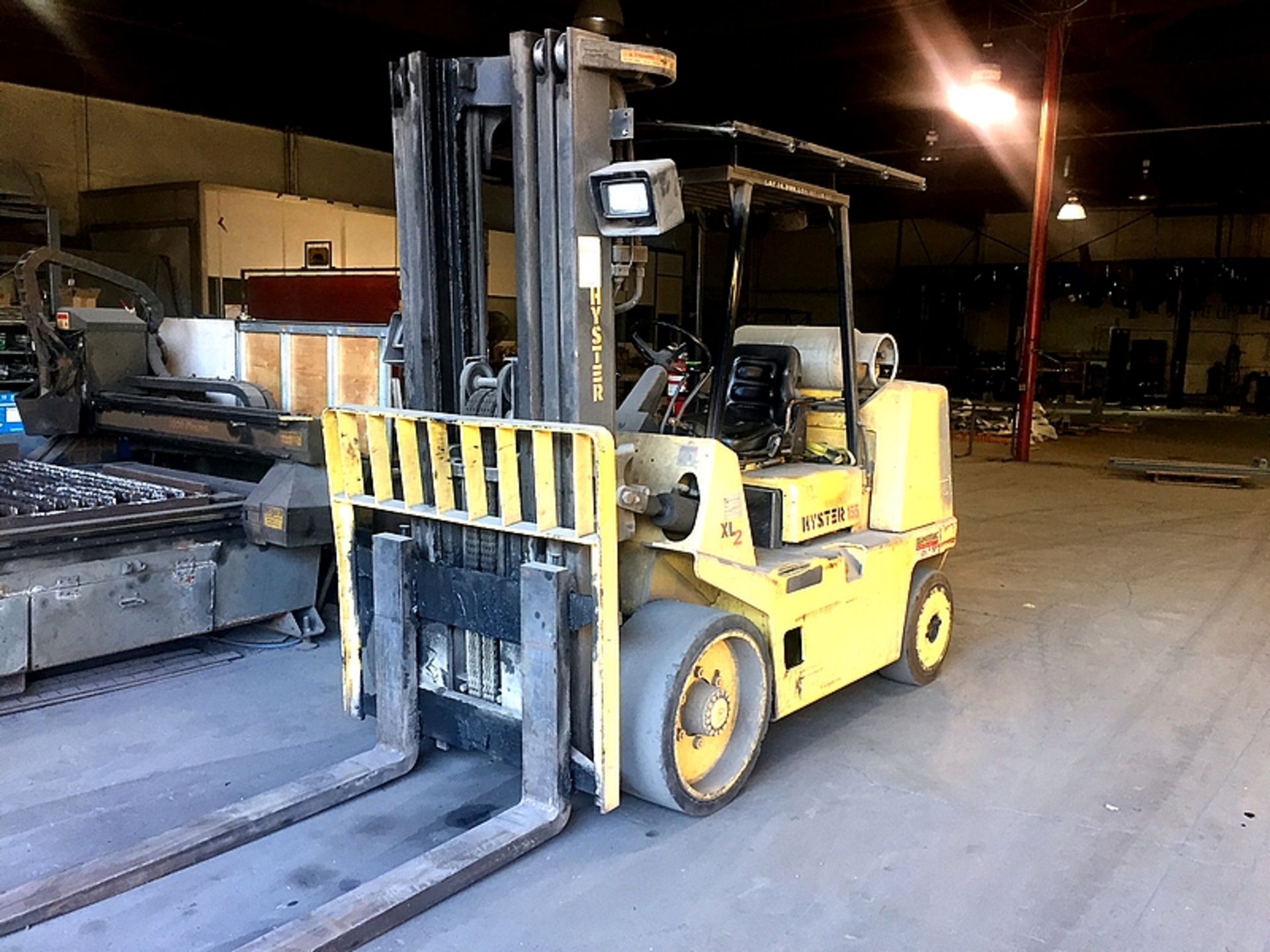 2000 Hyster XL2 155, Space Saver Forklift, 15,000 lbs. Capcity, 5,031 Hours, 3-Stage,