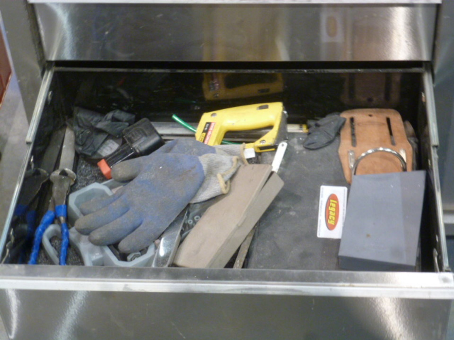 Portable 11-Drawer Tool Chest w/Contents - Image 6 of 6