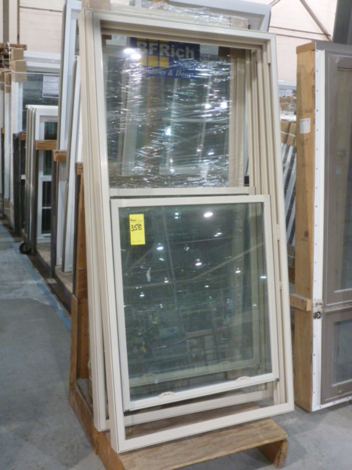 Double Hung Windows, Asst. (2-Missing Sash) (3 Each)