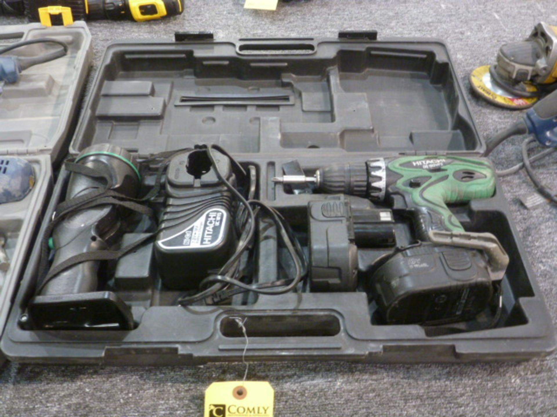 Hitachi 18V Drill & Driver Set w/Flashlight, Charger & (2) Batteries (Lot)