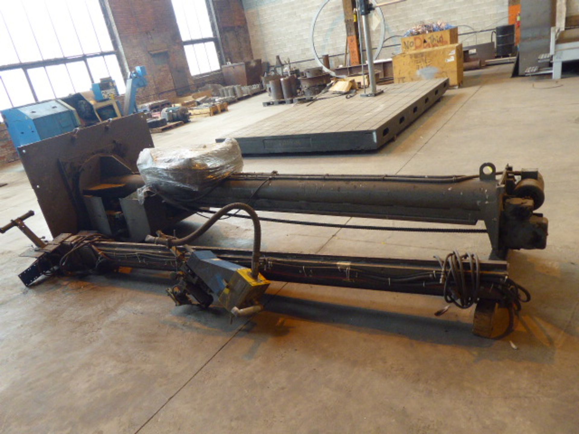 Ransome Manipulator, 9' x 9', m/n 99, s/n 9520952 w/Miller Welder, m/n Dimension 1000, s/n LF090412