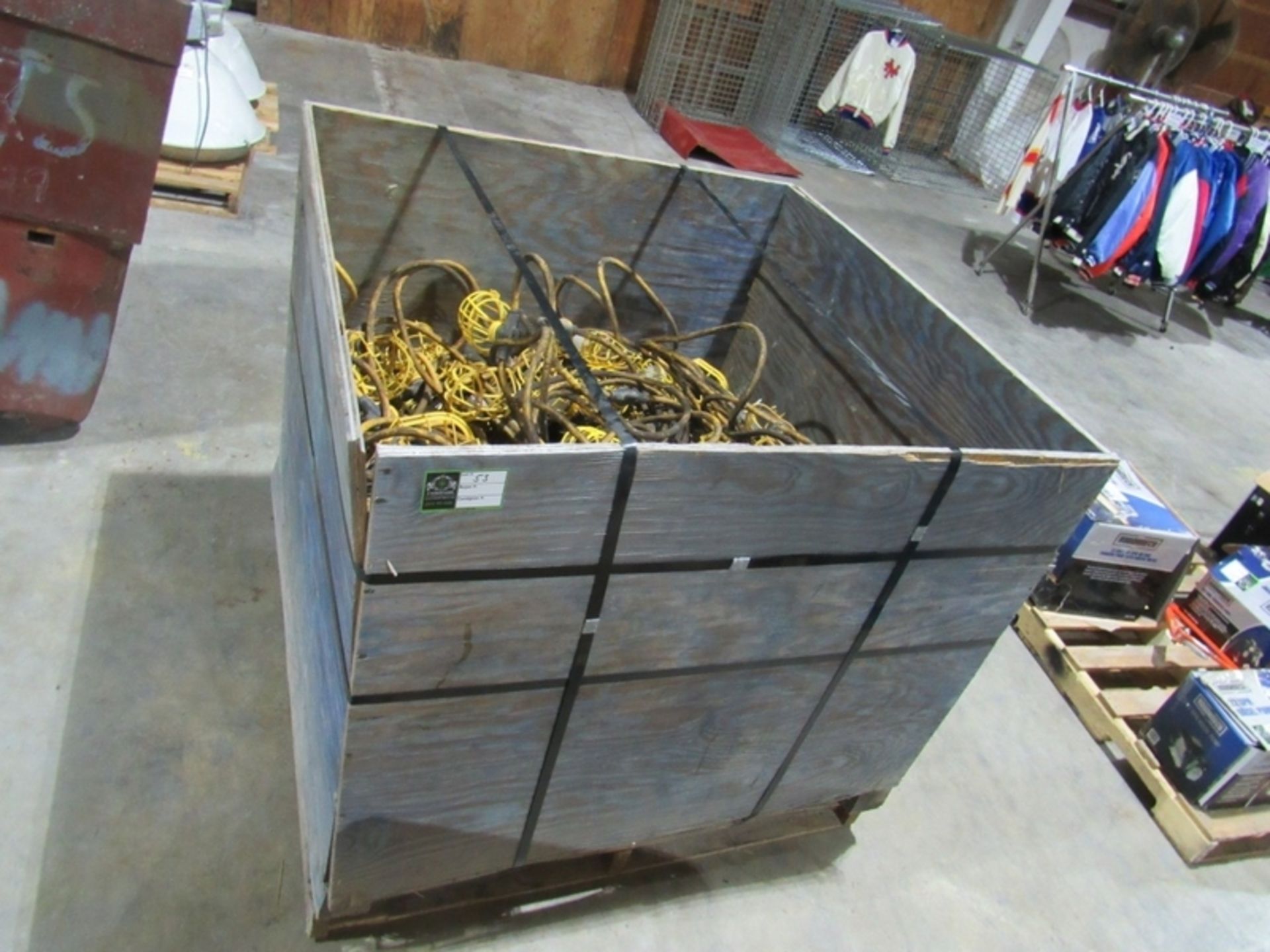 Crate of Temporary Construction Lights- ***Located in Chattanooga, TN*** Crate - 4' x 4' x 44" (