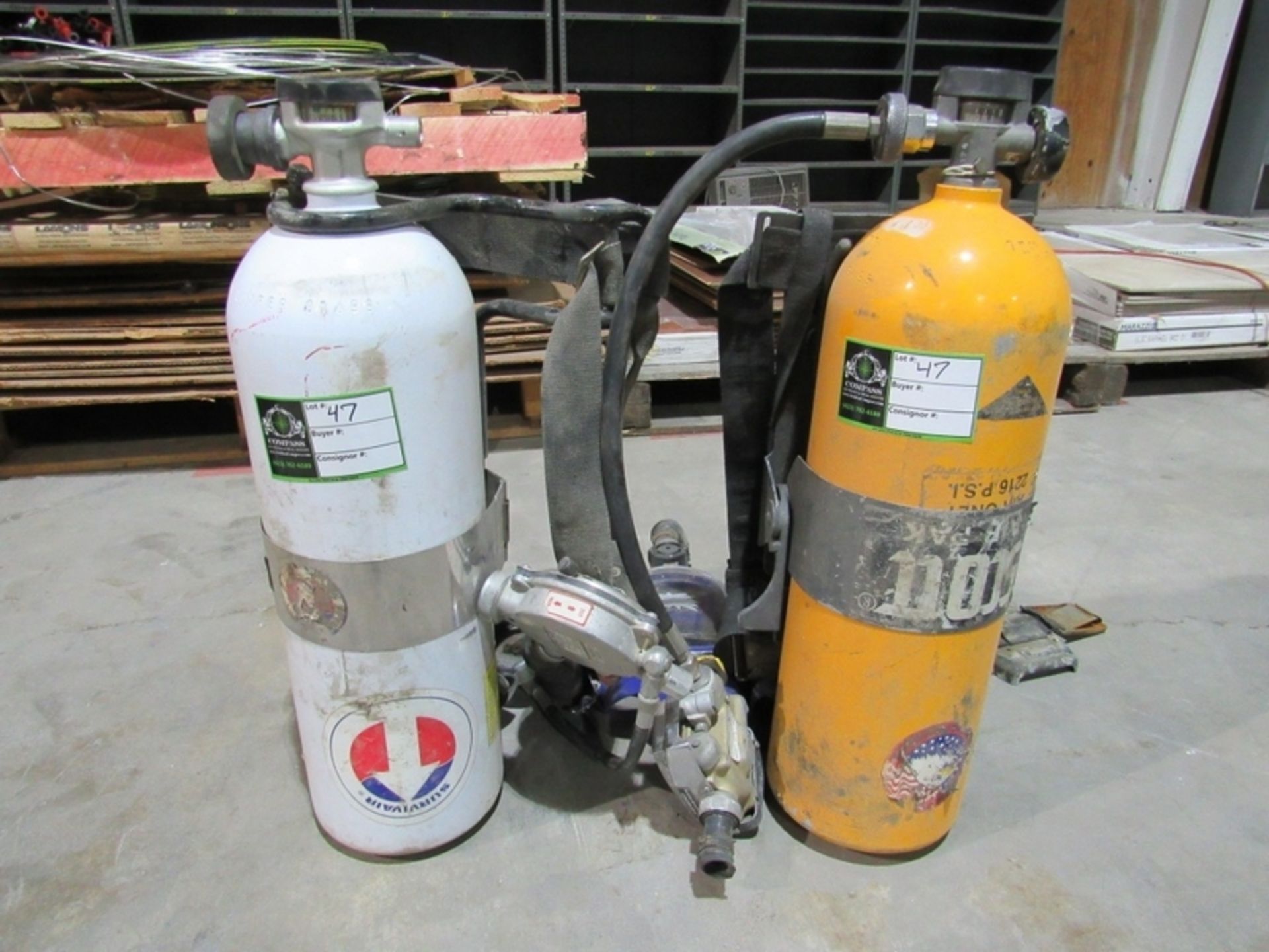 (qty - 2) Oxygen Tanks- ***Located in Chattanooga, TN*** MFR - Luxfer Scott